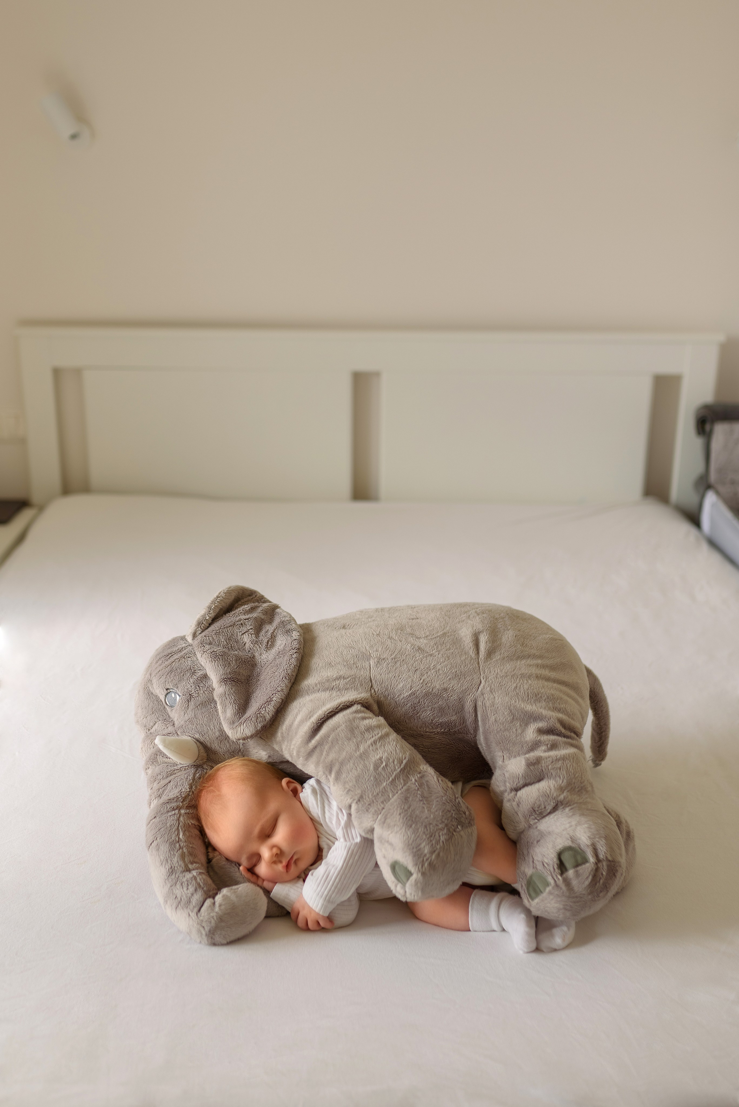 Съёмка в стиле life-style с элементами newborn от 0 до 12 мес. Семейный фотограф и фотограф новорожденных в Вильнюсе Ирина Беленкевич