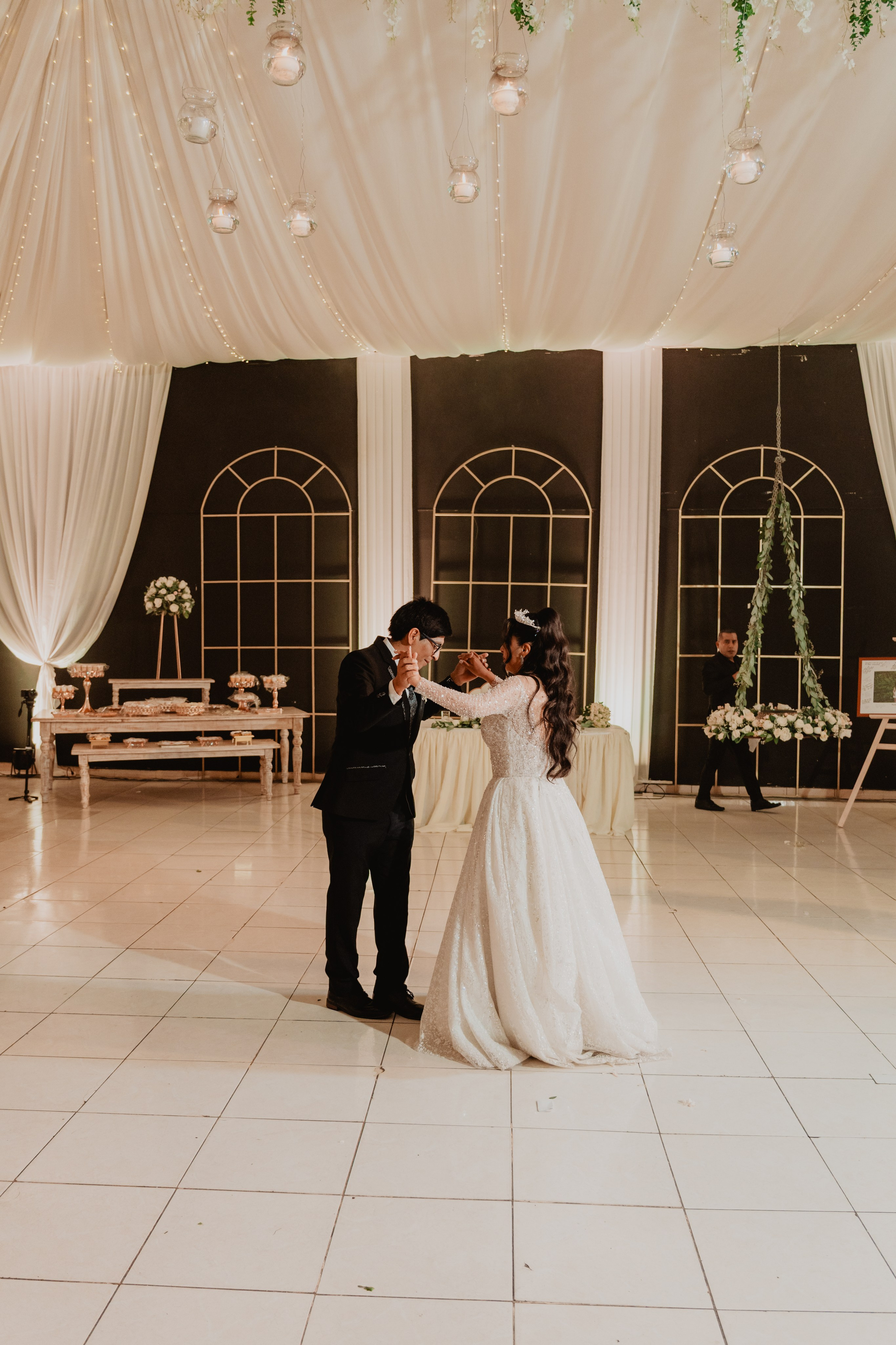 FERNANDO + MARIBEL | BODA RELIGIOSA. Studio KVTA | Fotografía y Video de Bodas en Arequipa