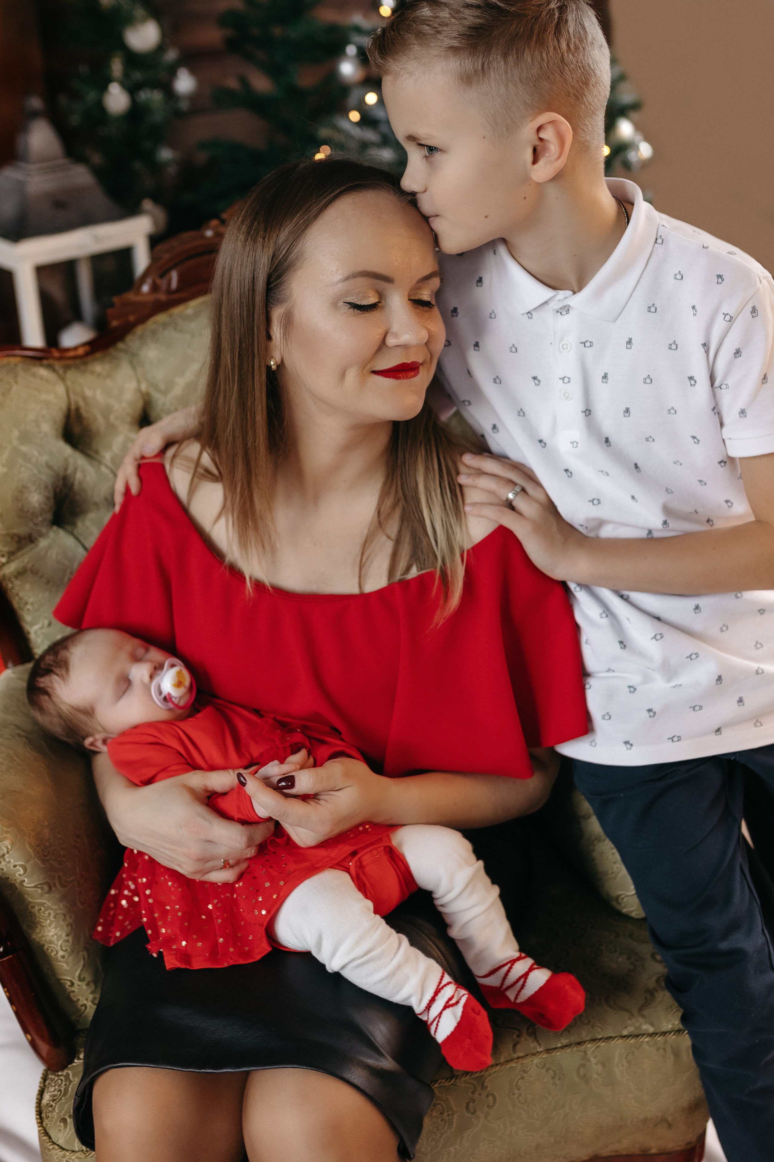 Christmas stories. Timeless Wedding & Event Photography — based London, working across Europe