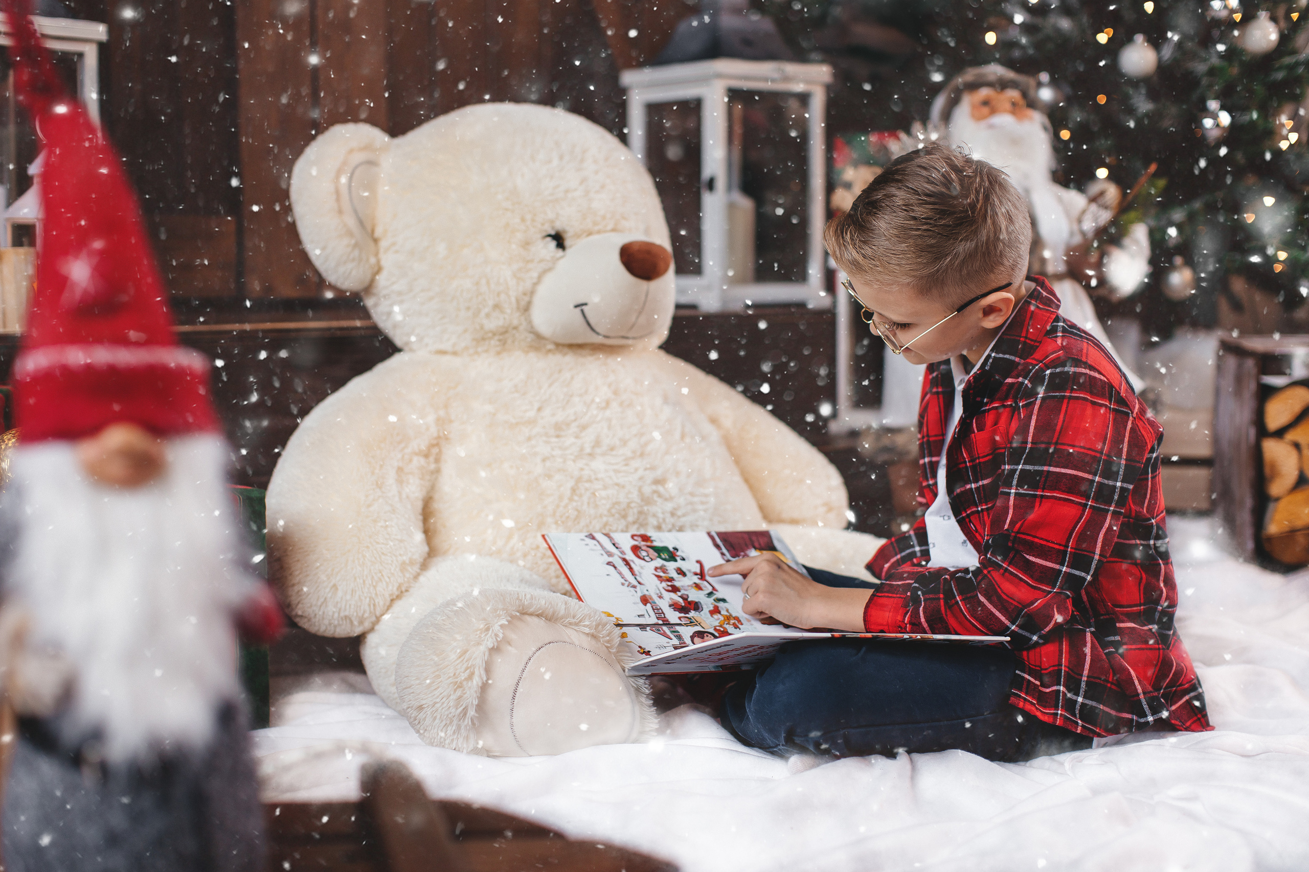 Christmas stories. Timeless Wedding & Event Photography — based London, working across Europe