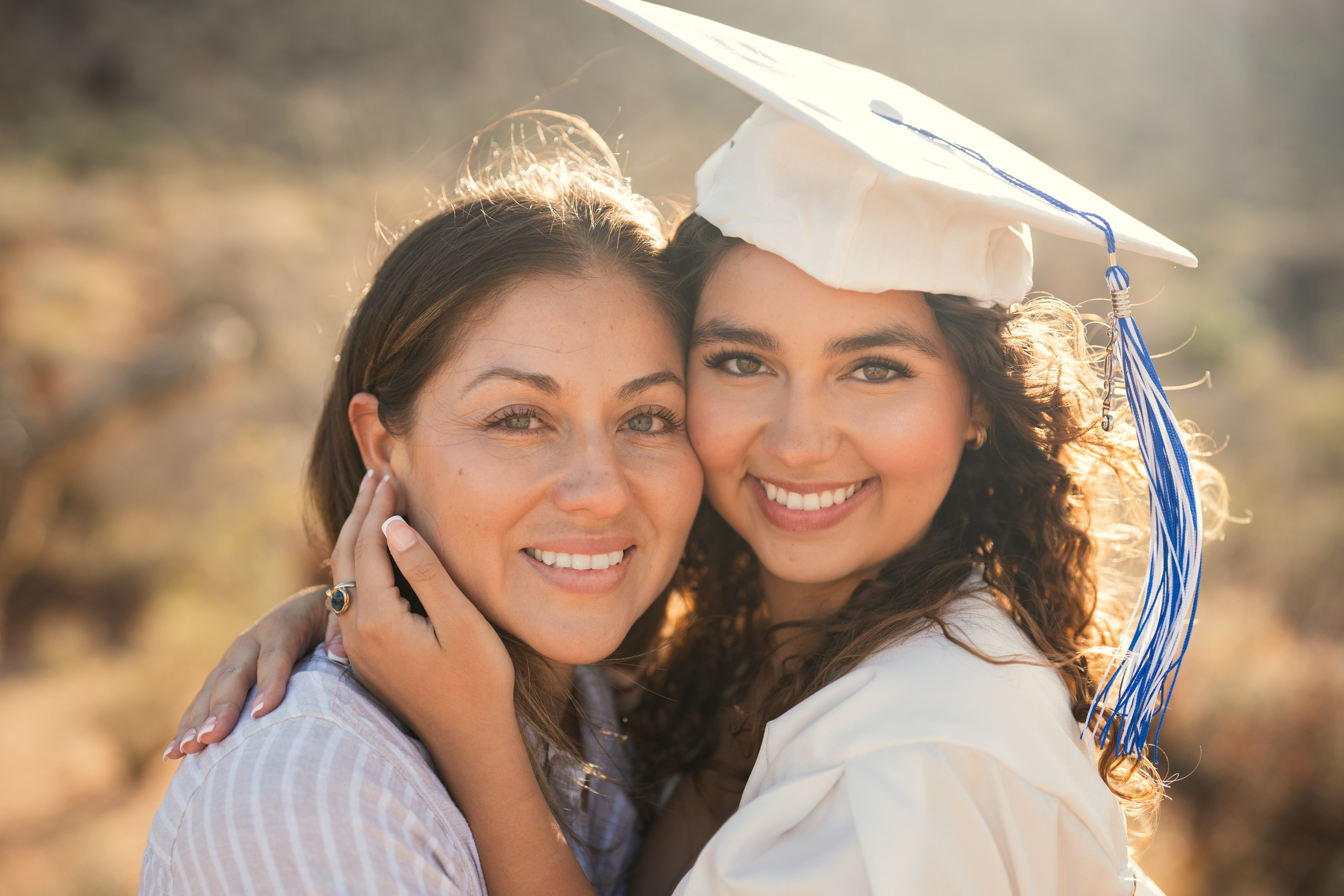 Gabriela. Graduation. Wedding & elopement photographer Viktoriya Kravtsov. Las Vegas