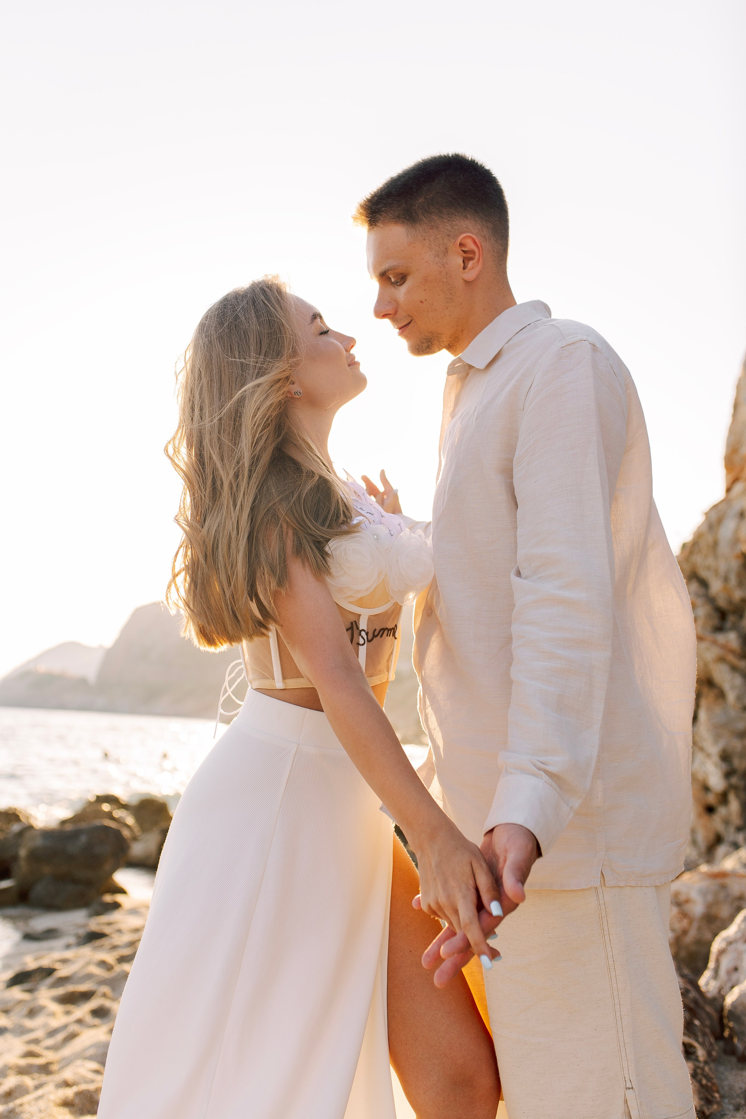 Фотограф в алании,Фотосессия в Алании, Фотограф Алания, свадебный фотограф в алании. Пляж. Love story на пляже клеопатры на закате. Аланья. Алсу Девели | Свадебный и семейный фотограф в Турции Алании, Алания, Аланья, Сиде, Белеке, Анталия