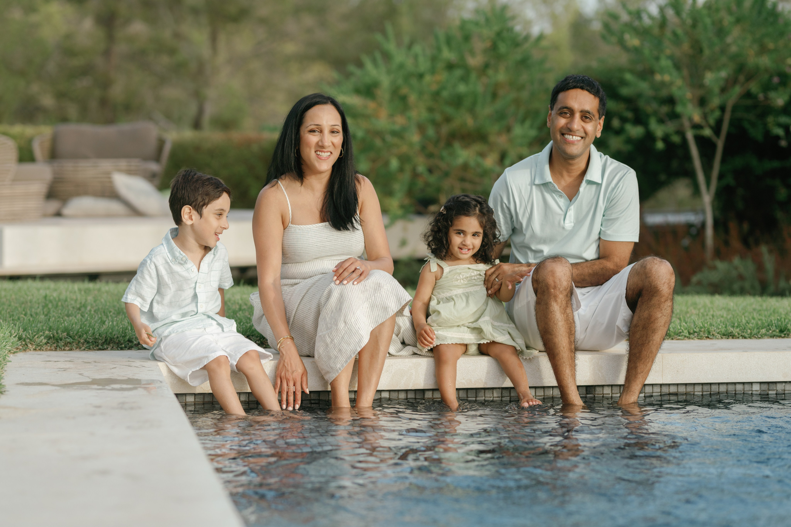 Indian Family Photoshoot in Mallorca. Photographer in Mallorca