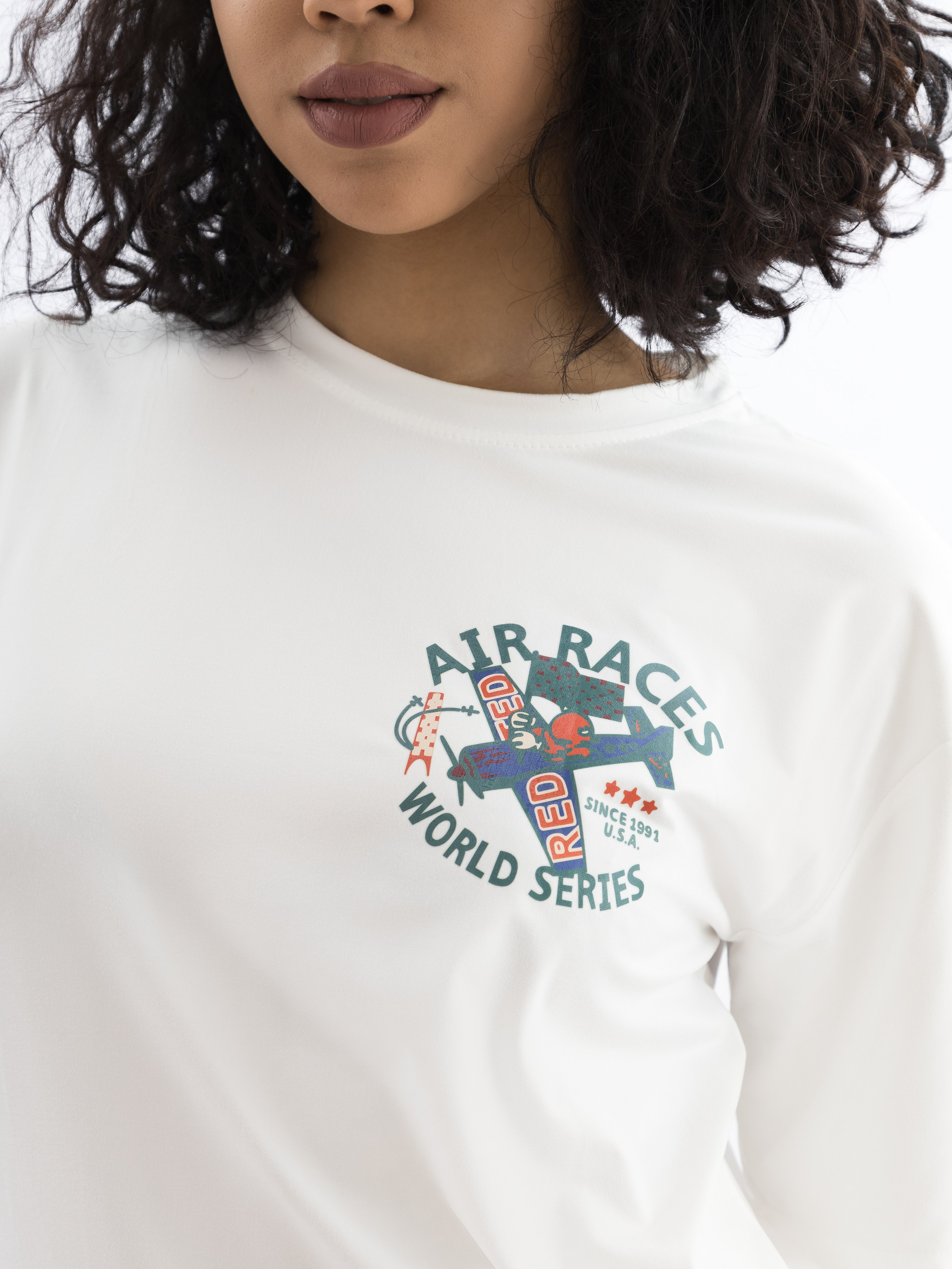 Одежда. Предметная фотосъемка в Алматы. Студия фото и видео съемки товаров