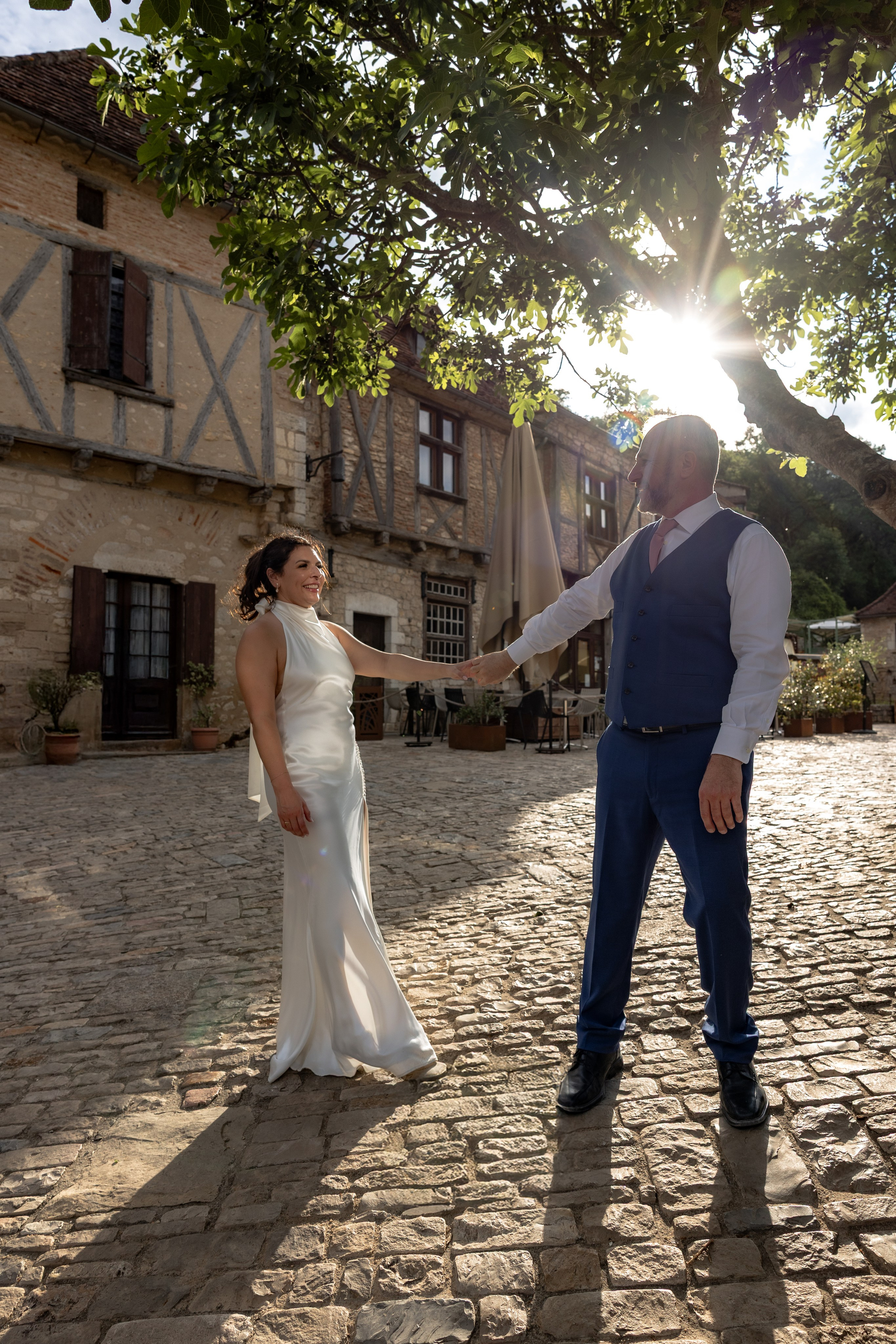 Elopement near Saint-Cirq-Lapopie. Crystal&Robert. Евгения Смирнова — Ваш фотограф в Тулузе и на юго-западе Франции