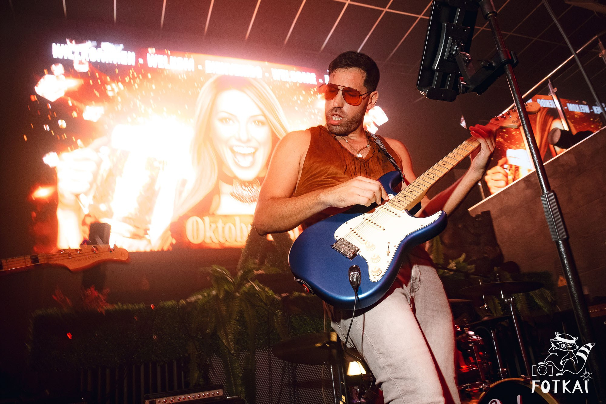 Oktoberfest Torrevieja 2025 в Avalon — Stones of the Coast, живая музыка и рок-атмосфера | Фоторепортаж FOTKAI
