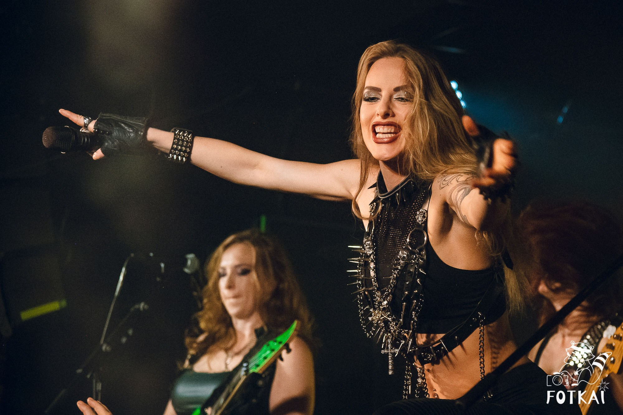 Burning Witches — Reportaje fotográfico en Murcia 2026 | Fotografía de conciertos España | FOTKAI