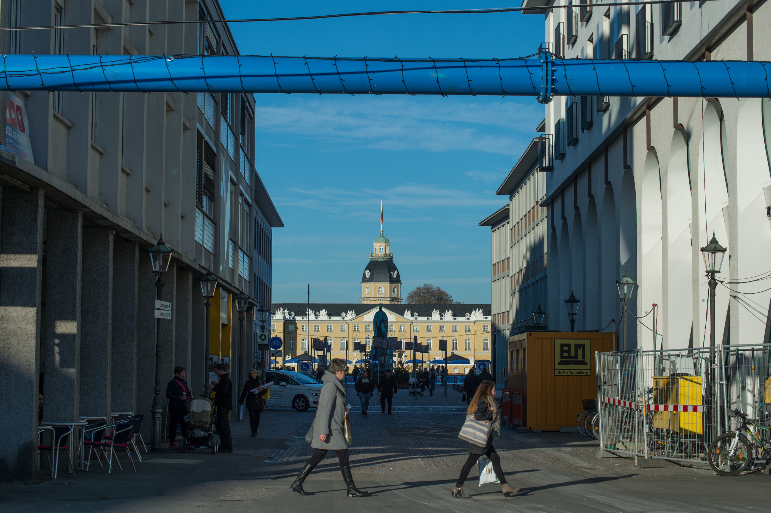 Синяя труба в Карлсруэ. Фотограф в Германии — Мария Чистякова