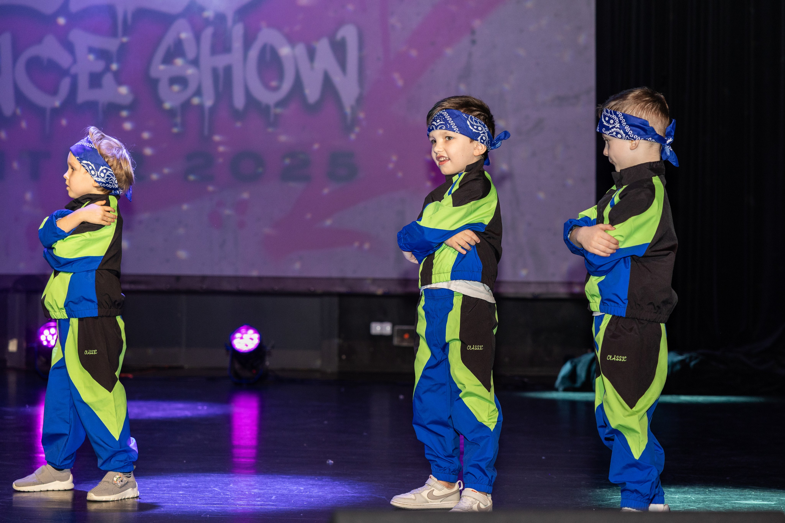 LEO DANCE SHOW WINTER 2025. Семейный и детский фотограф в Варшаве Мила Бобровская