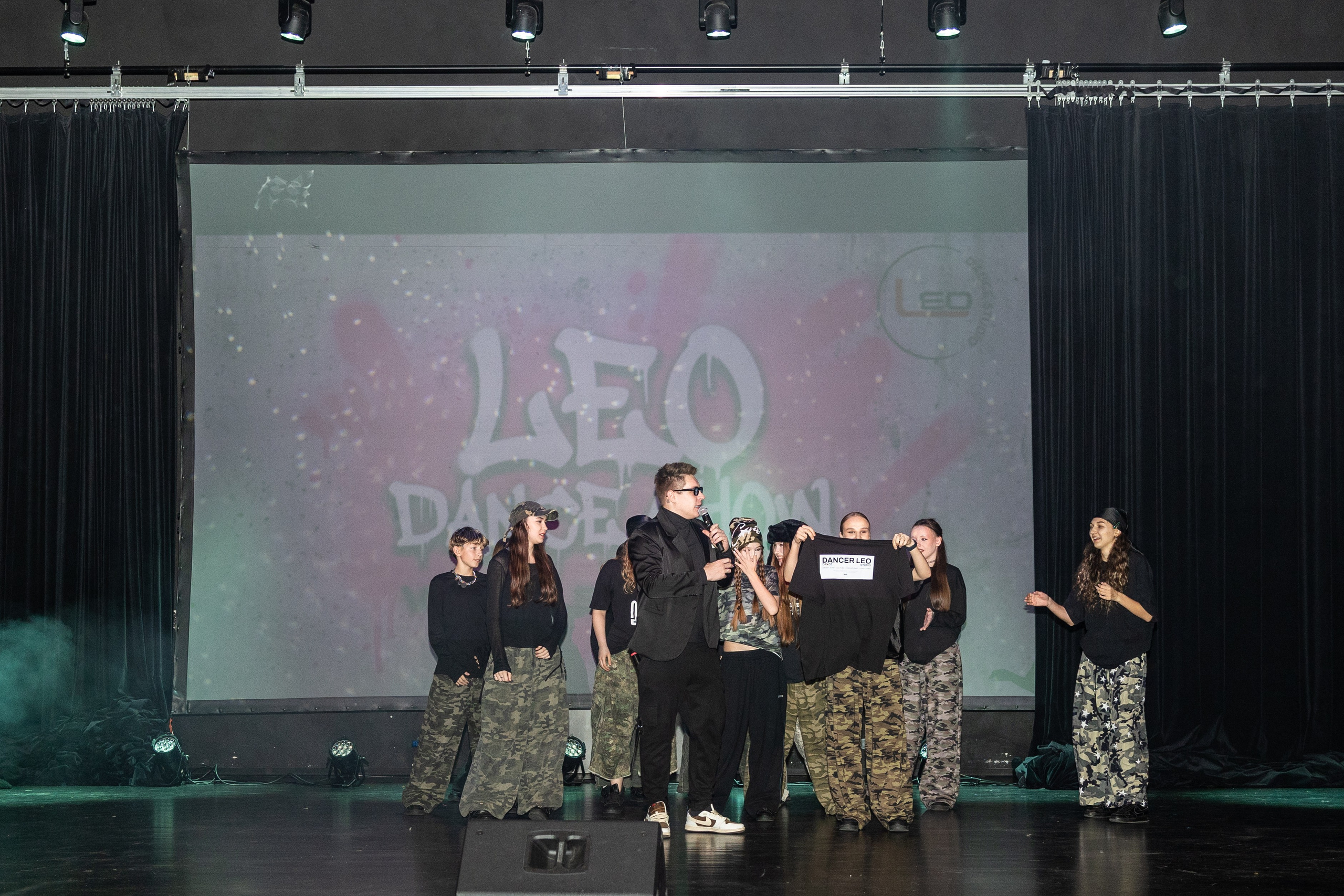 LEO DANCE SHOW WINTER 2025. Семейный и детский фотограф в Варшаве Мила Бобровская