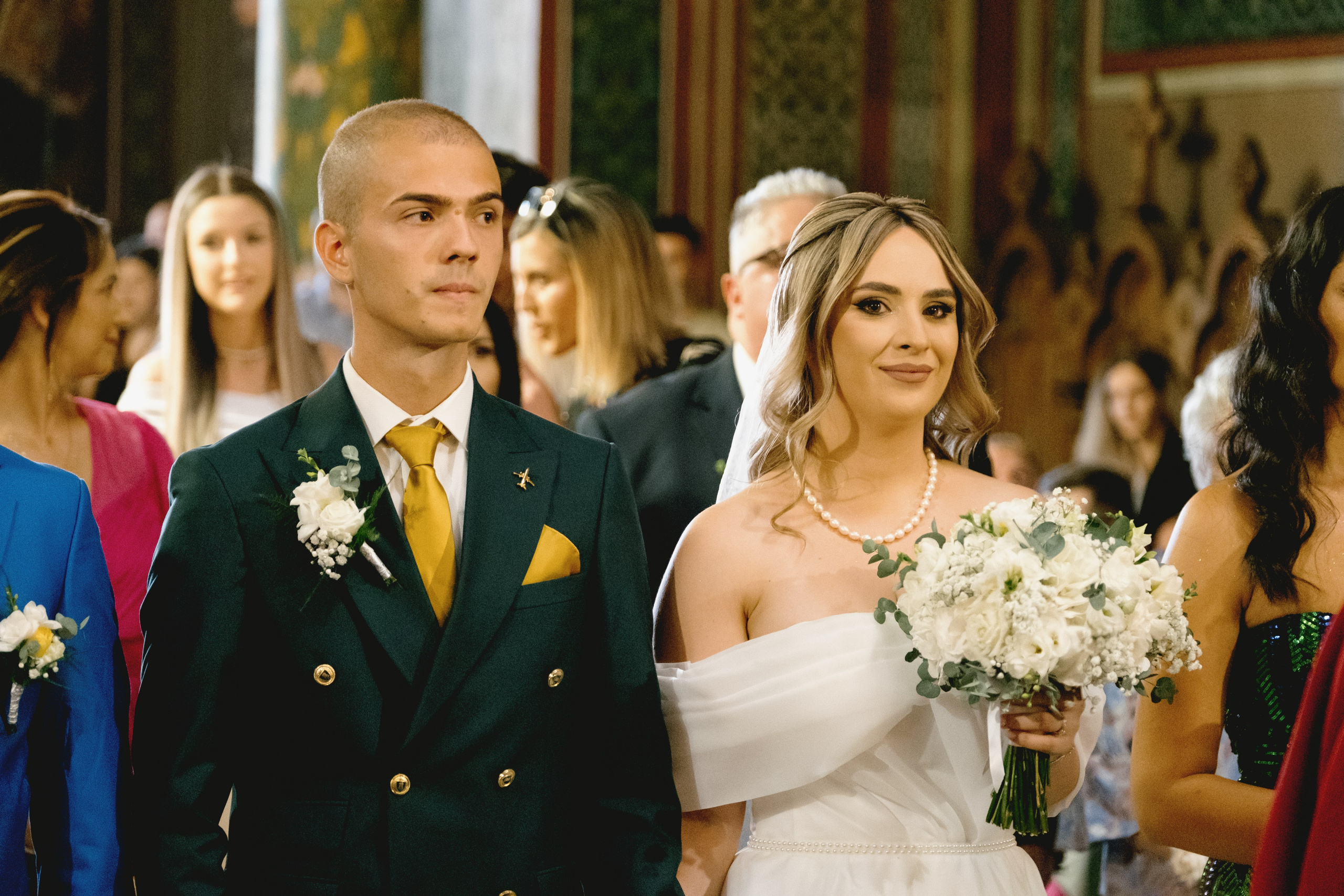 Bianca & Mihnea Pitesti. MDimaFotoStudio. Fotograf de nuntă, evenimente private și de familie