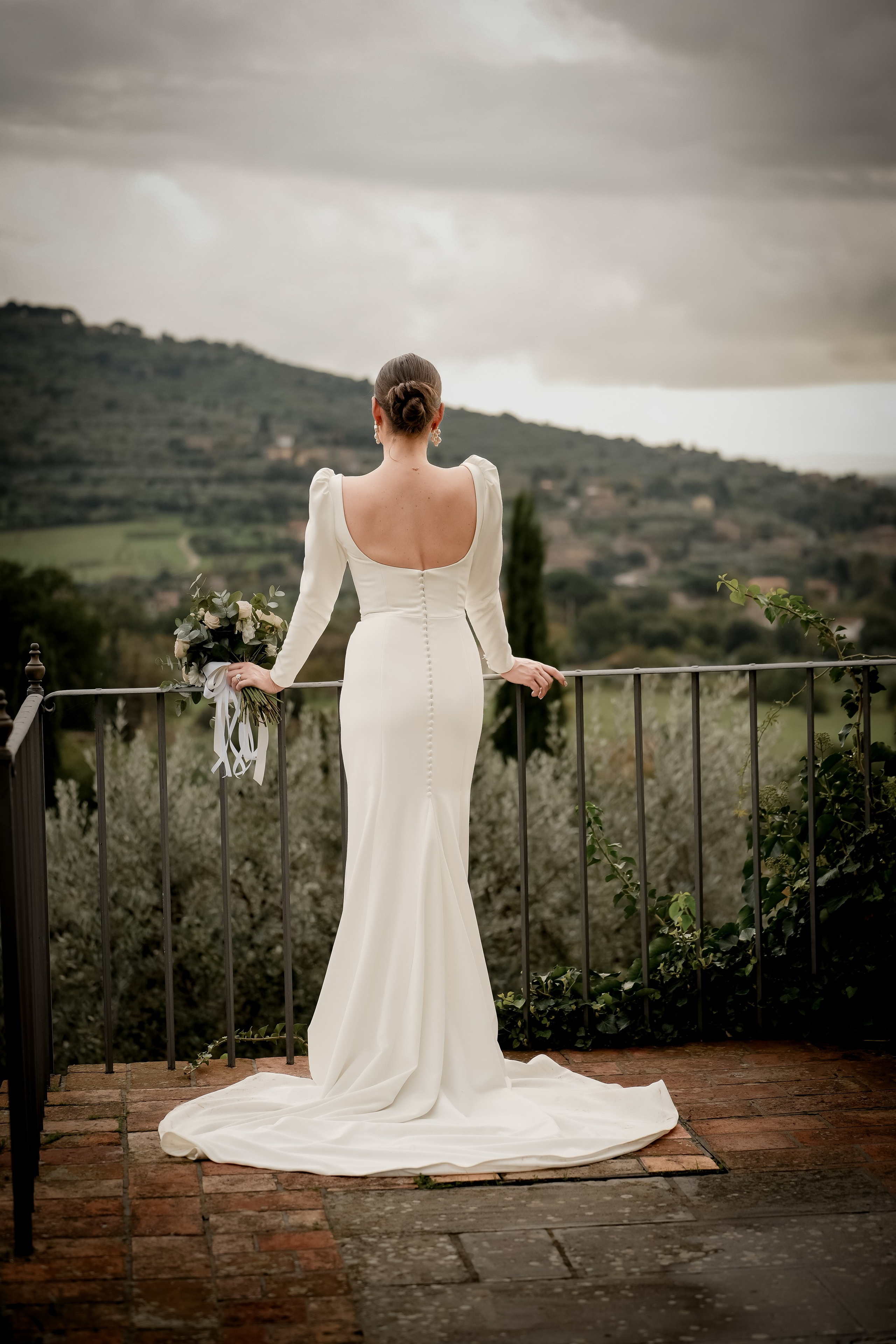 Elopment in Cortona. Villa Falconiere. Wedding Photographer in Italy