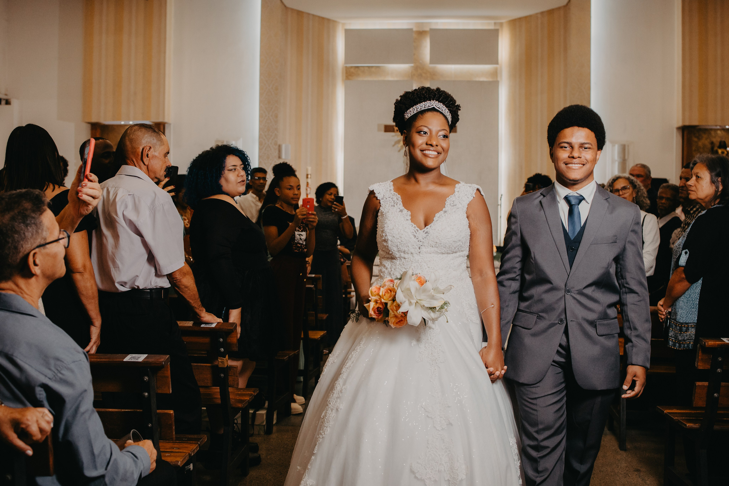 L + C — QUE TREM MAIS LINDO. Fotografia de casamento em Belo Horizonte