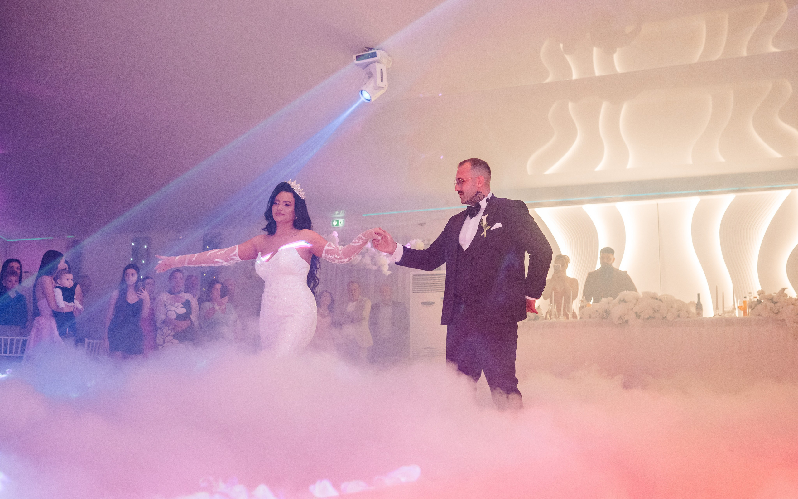 🤎 M a r i n a & A l i n - Wedding Day Preview. Wedding & Family Photographer