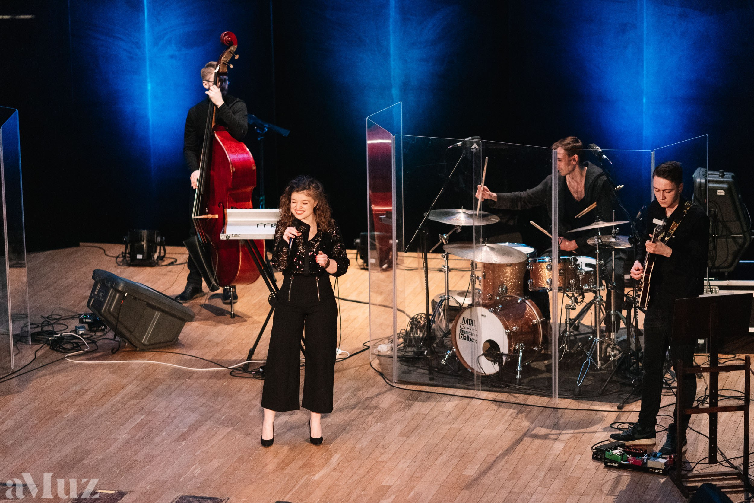 Jazz Zaśpiewam. Fotograf Ślubny Warszawa - Sesje Biznesowe Rodzinne Eventy