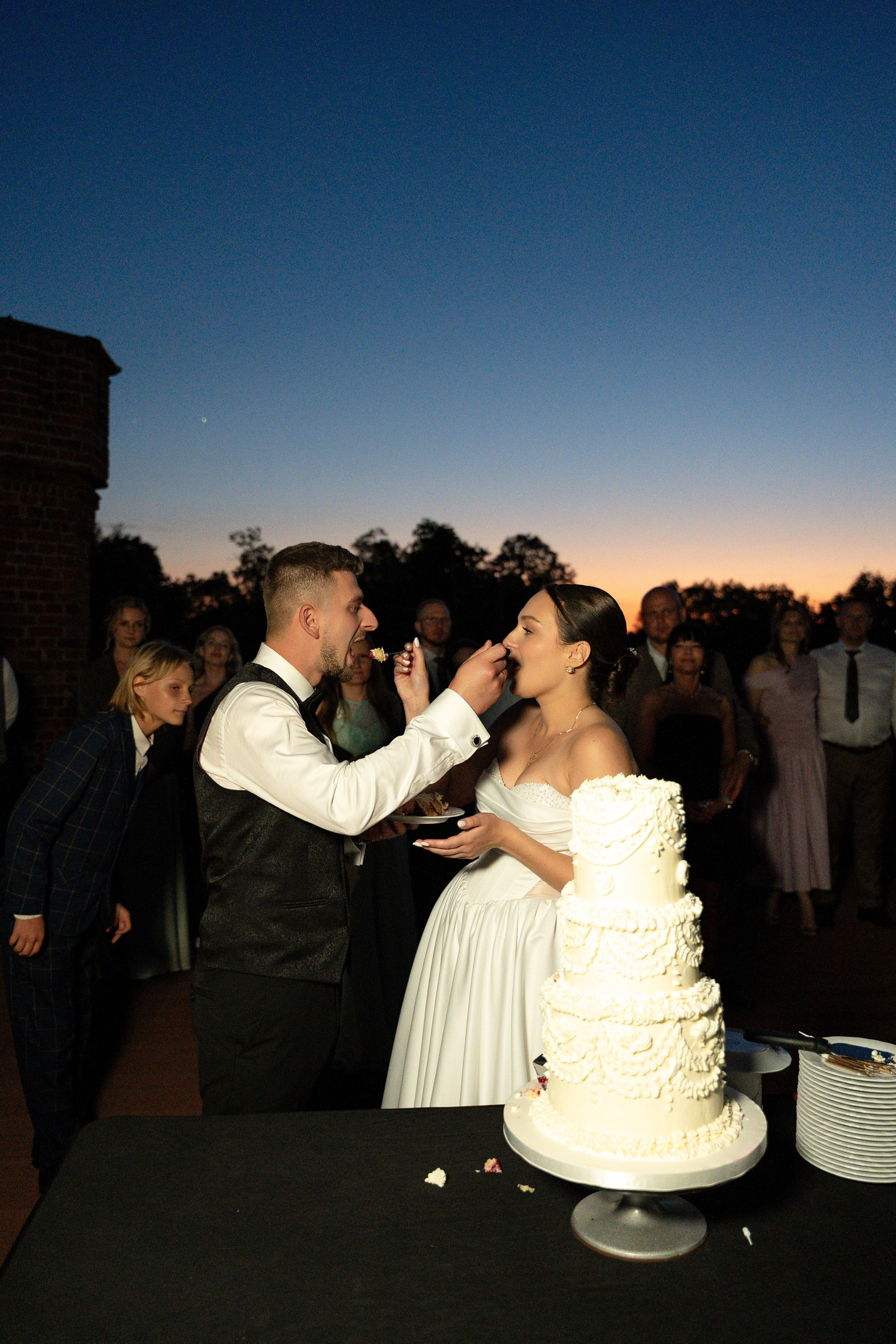 E&N: Zamek w Rzucewie. SL Wedding Photo — Editorial, Elegant & Timeless Wedding Photography in Poland and Across Europe
