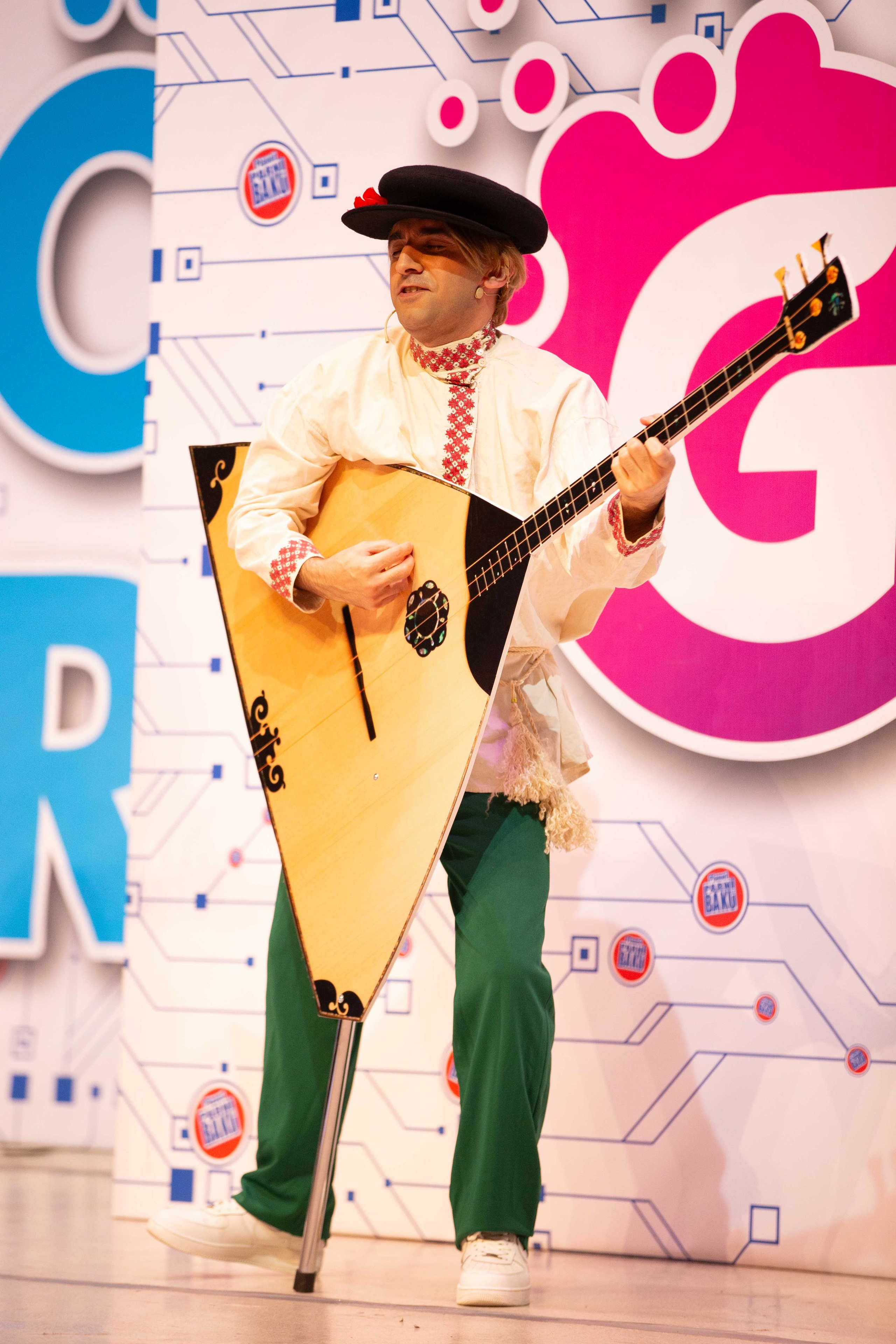 PLANET PARNI IZ BAKU. Wedding&Event photographer Ismail Rzayev in Baku