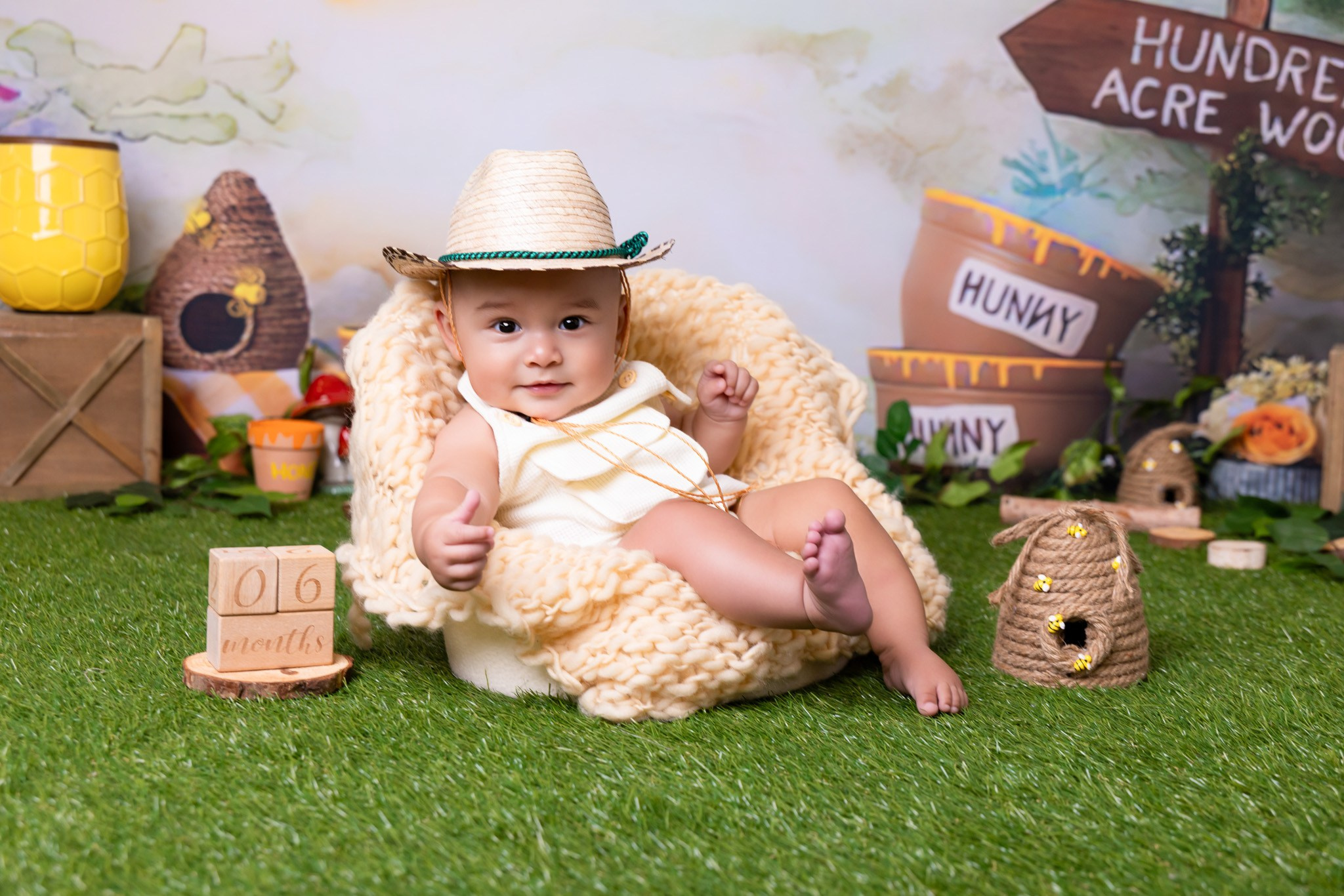 Natan 6 months old. Professional family, maternity & newborn photographer in North Charleston, SC, creating timeless portraits