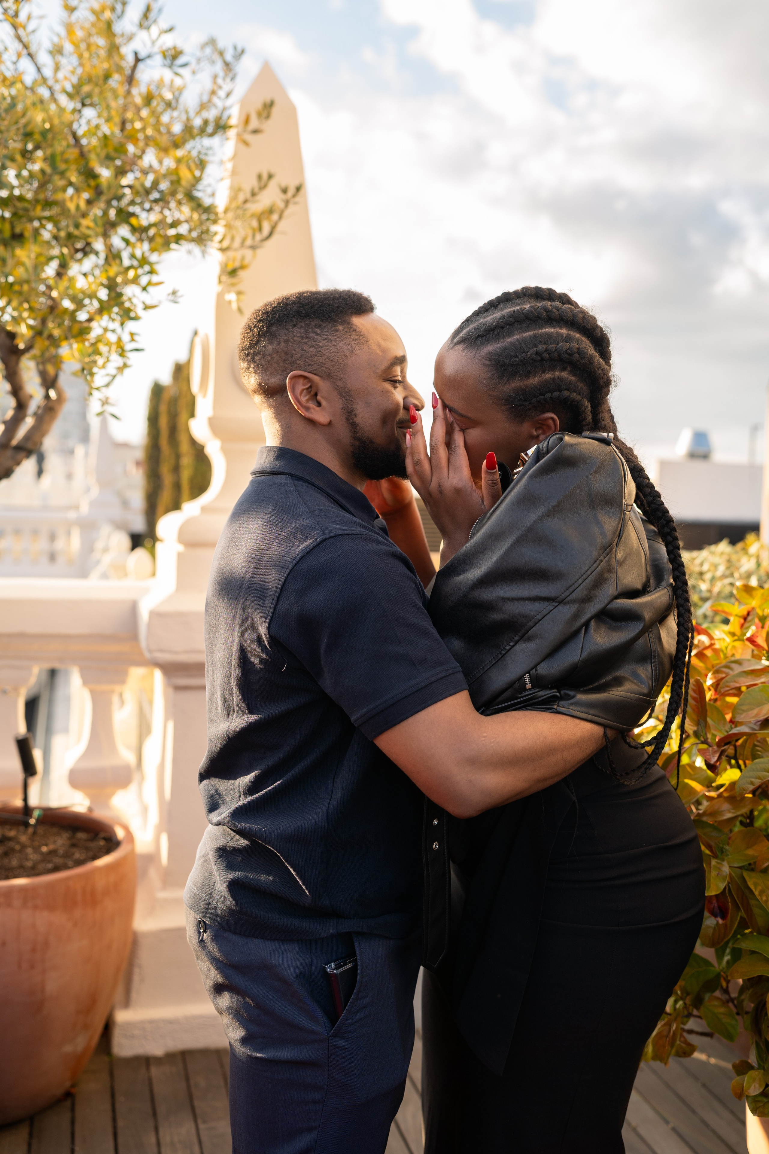 Surprise proposal at the rooftop. Фотограф в Мадриде Алена Белянинова