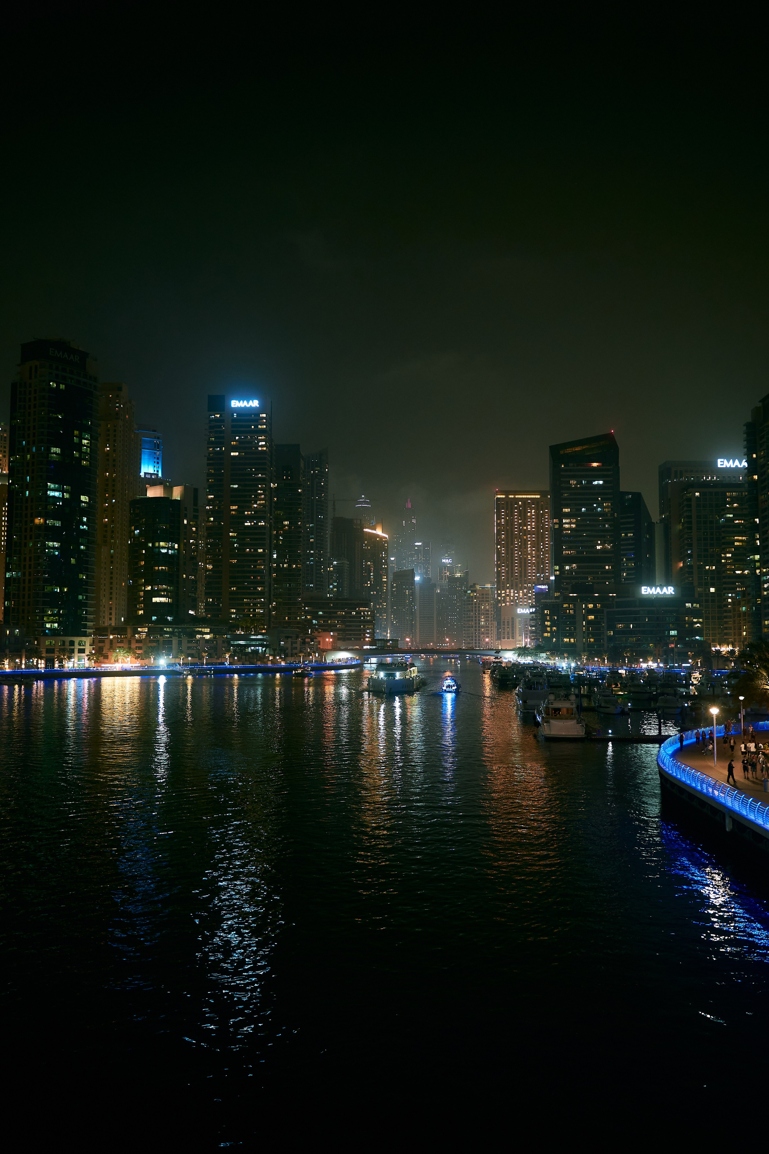 Dubai. Denshyr — Visual Artist