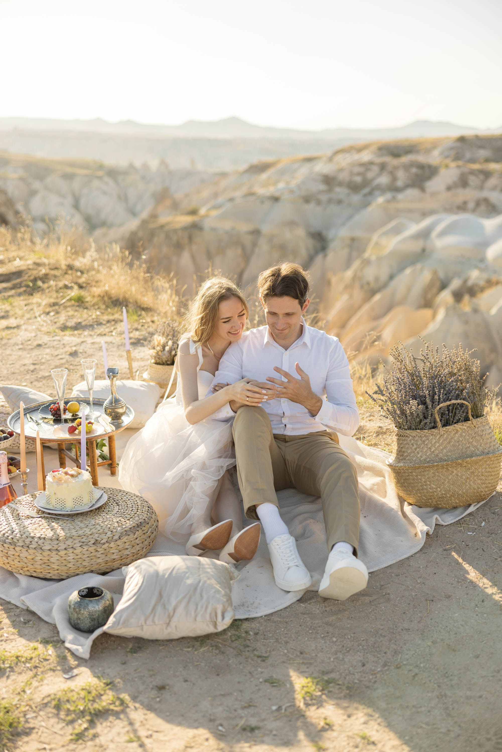 Wedding photo shoot in cappadocia. Julia Ganch I Fashion Wedding Photography I Cappadocia Turkey