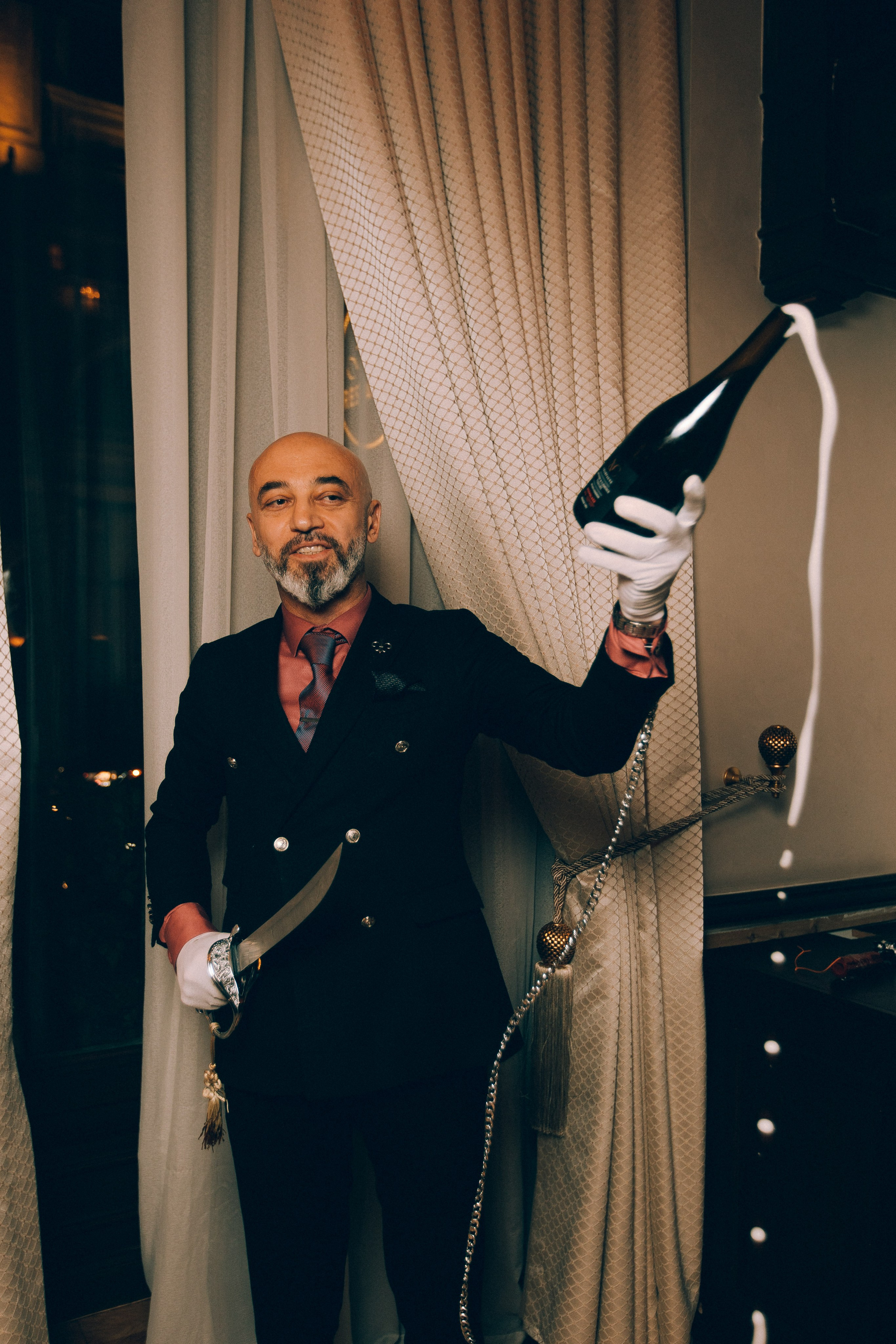 CIGAR CLUB. Wedding&Event photographer Ismail Rzayev in Baku