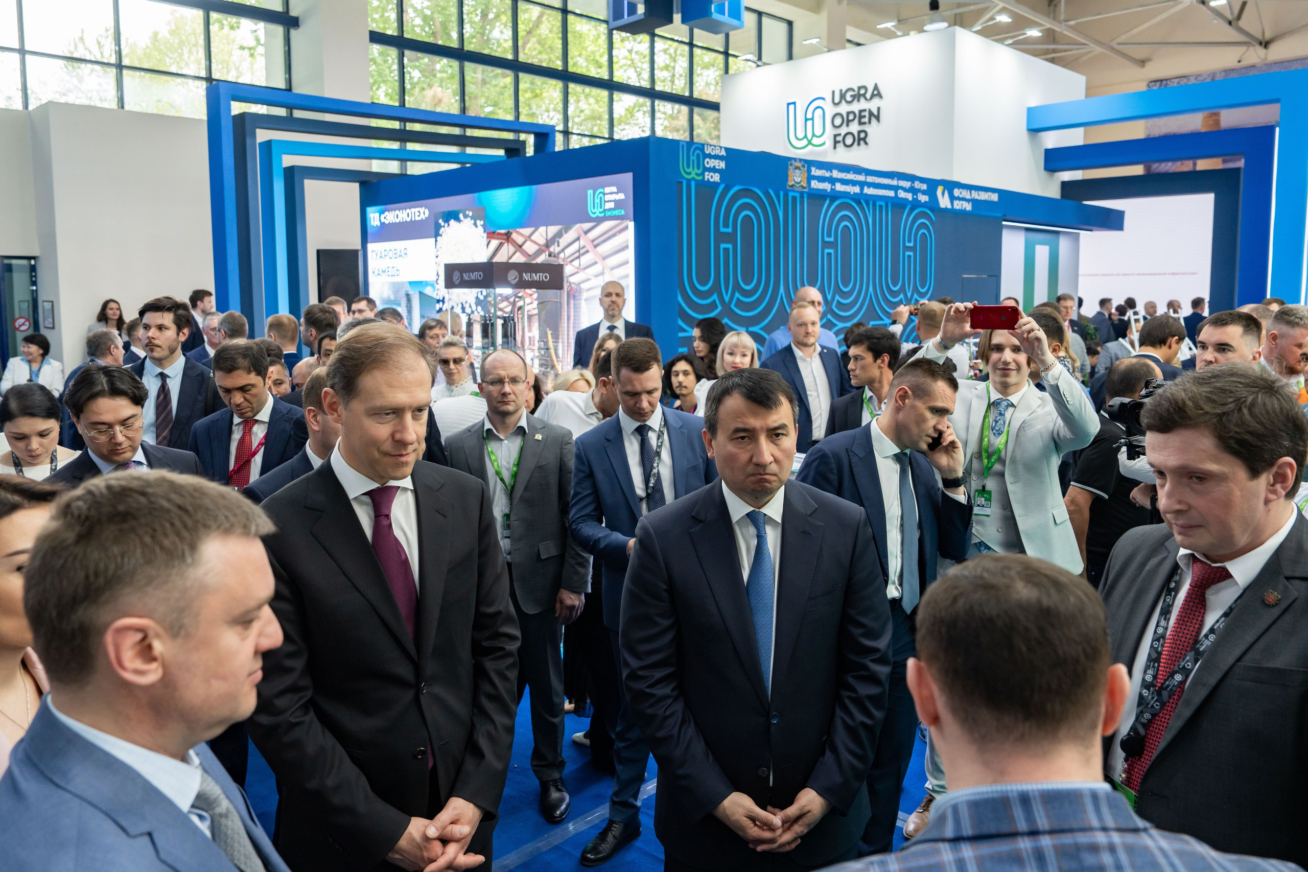 Международная промышленная выставка «ИННОПРОМ. Центральная Азия 2024». Георгий Намазов | Фотограф в Ташкенте