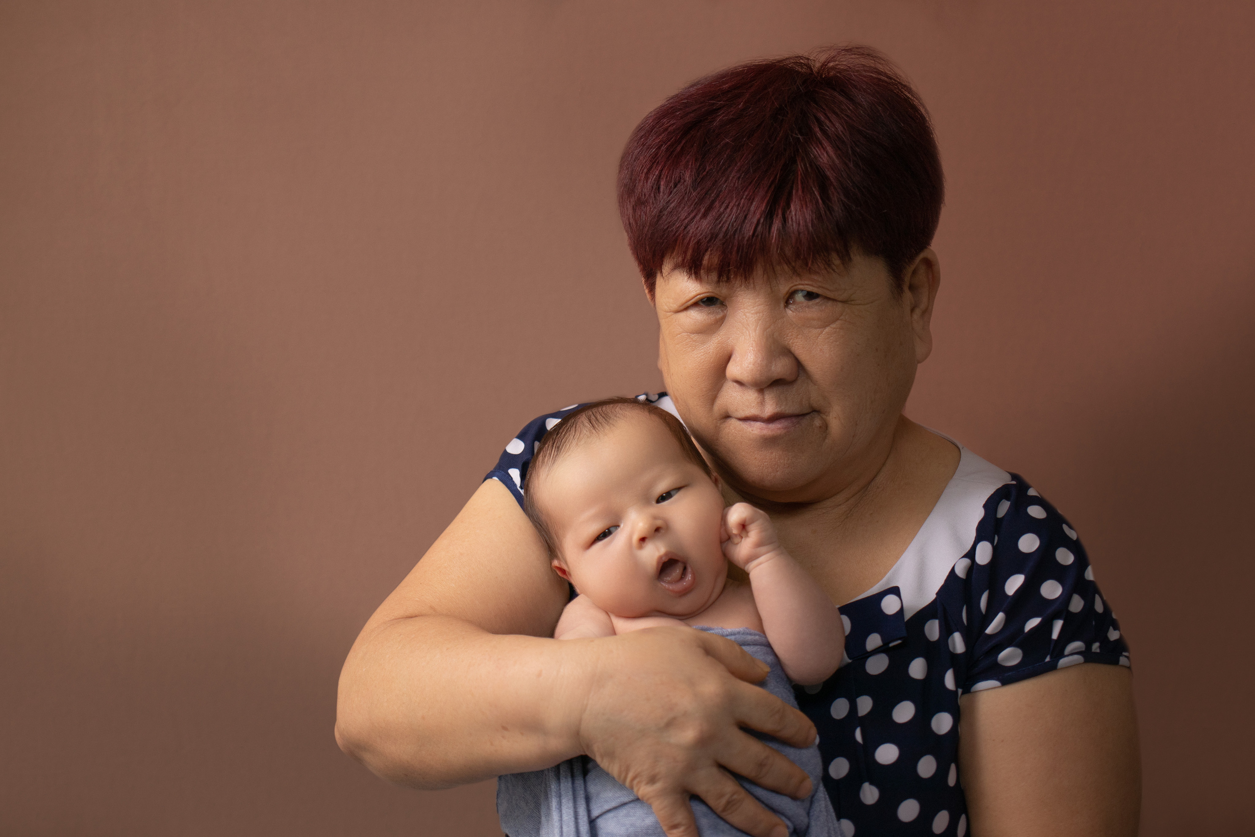 Тимофей. Фотограф беременности, ньюборн и годовасиков в Корее Жанна Хан