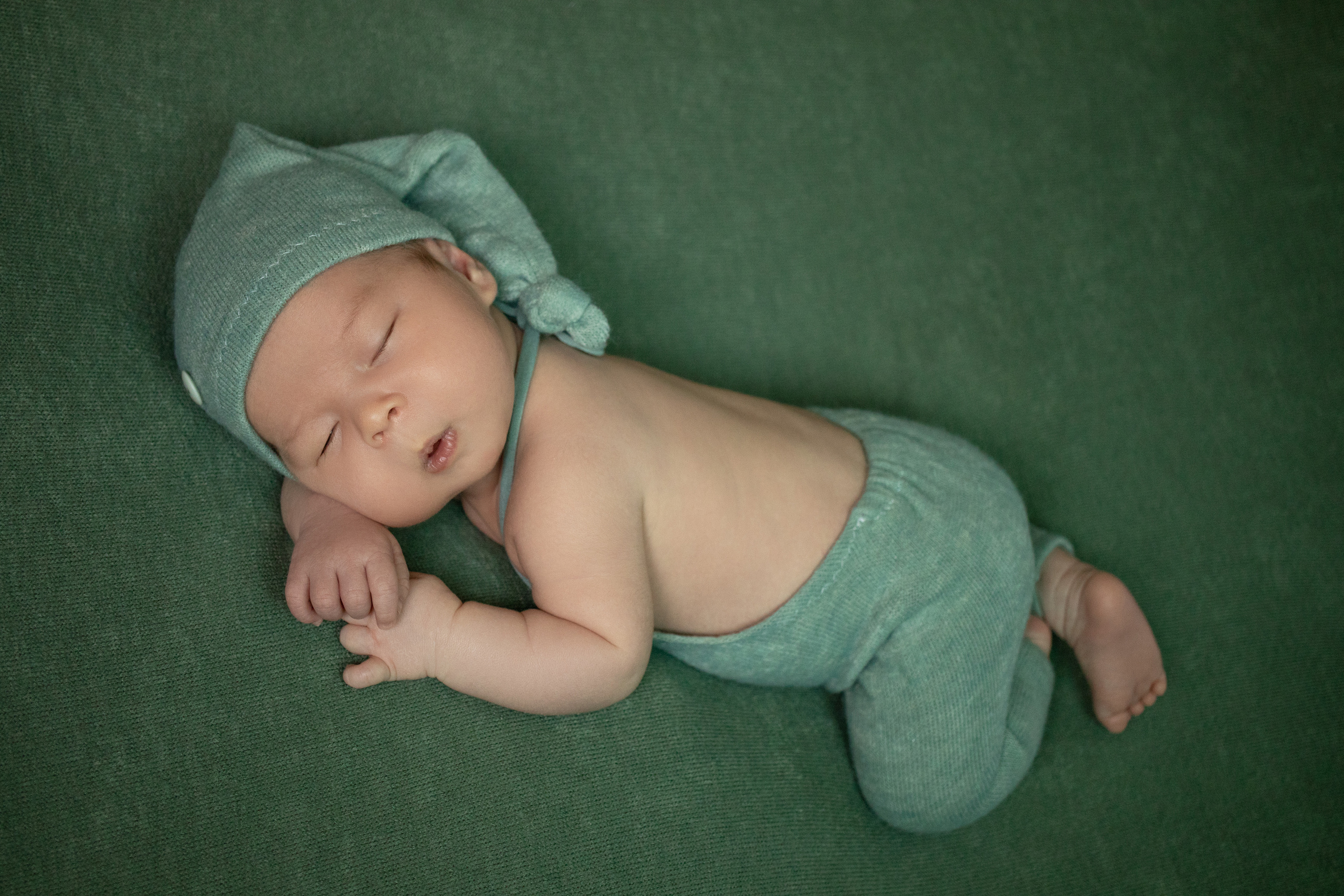 Тимофей. Фотограф беременности, ньюборн и годовасиков в Корее Жанна Хан