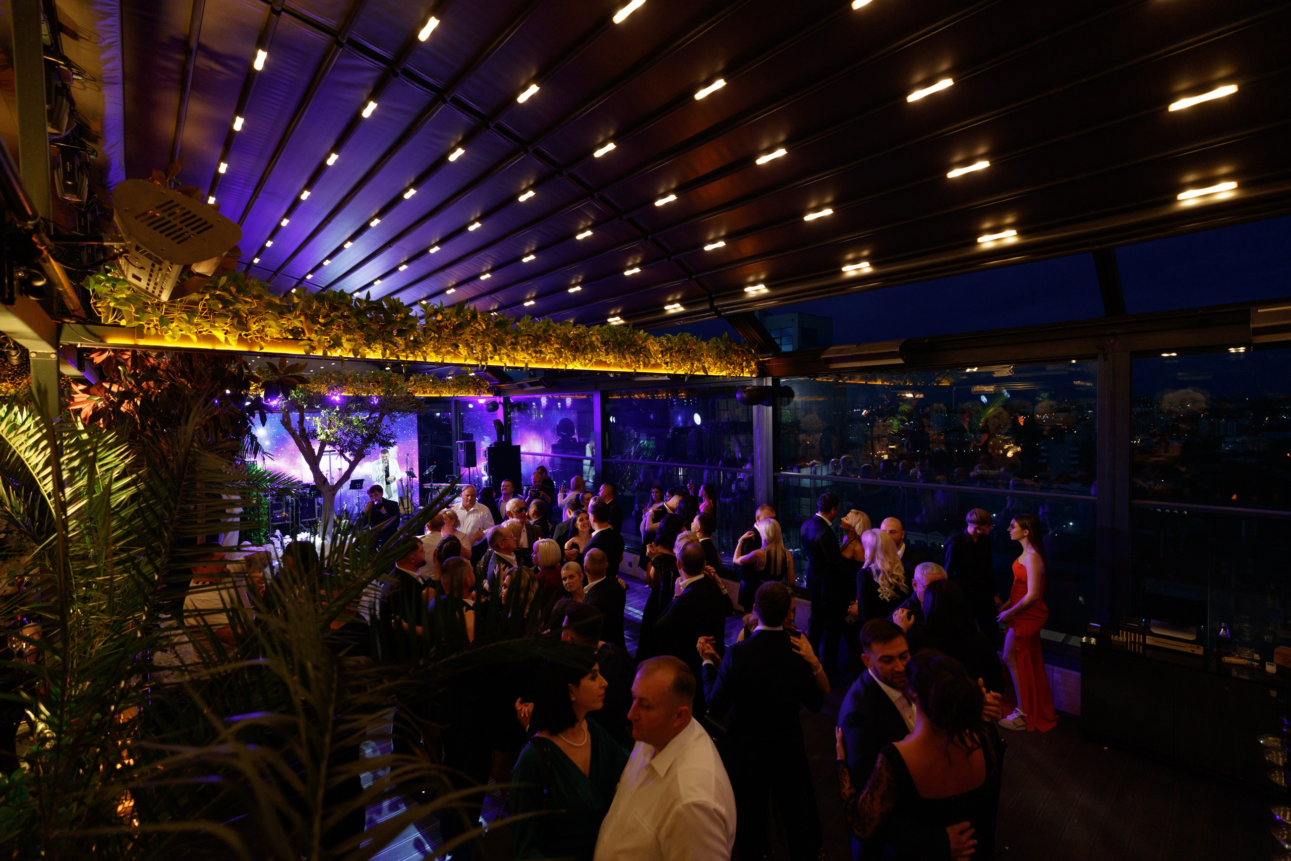 Victor & Andreea | Fotografie de nuntă. Scarlat Photography