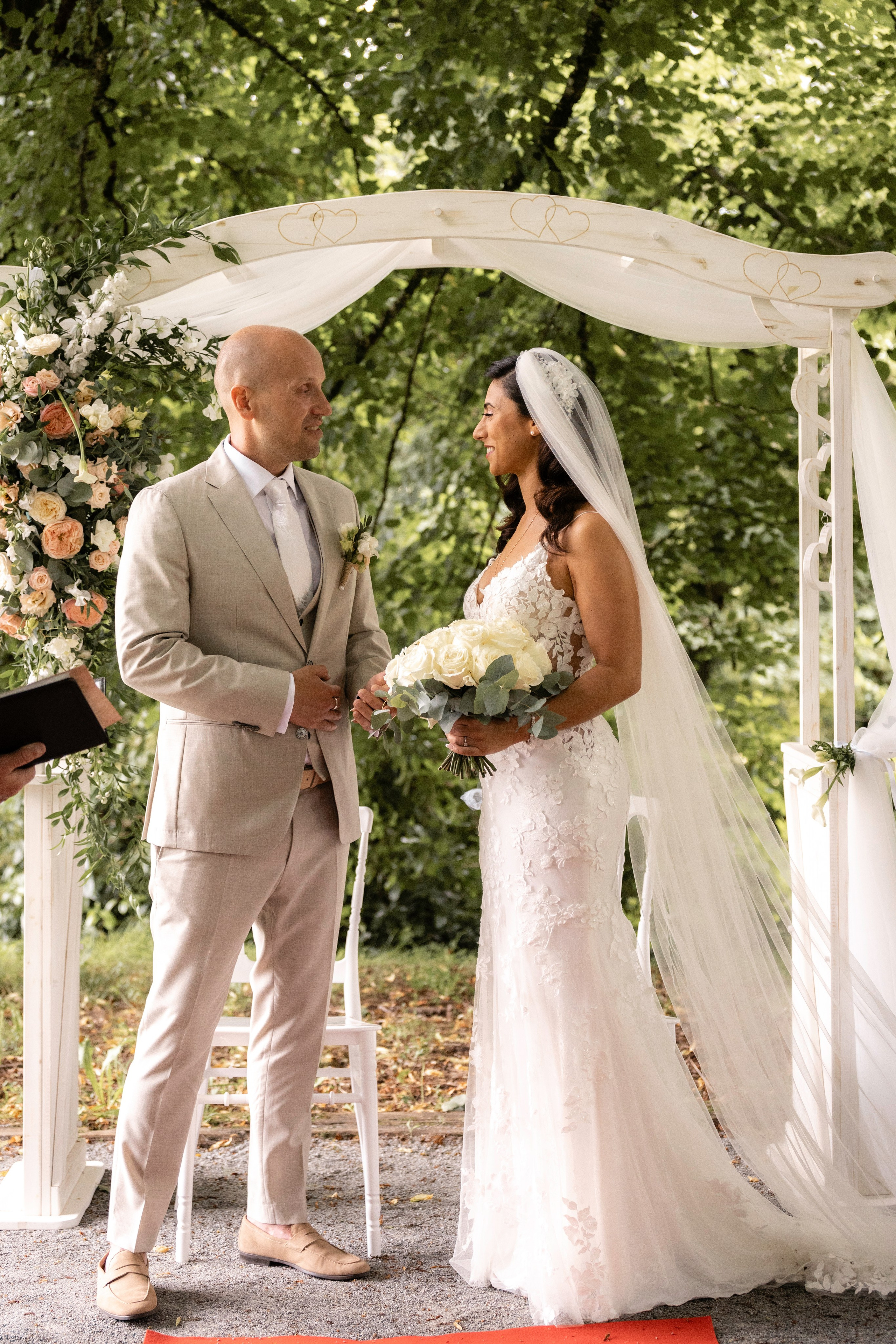 Roxane & Denis. Wedding at Abbaye du Palais, Thauron, France. June 29, 2024. Евгения Смирнова — Ваш фотограф в Тулузе и на юго-западе Франции