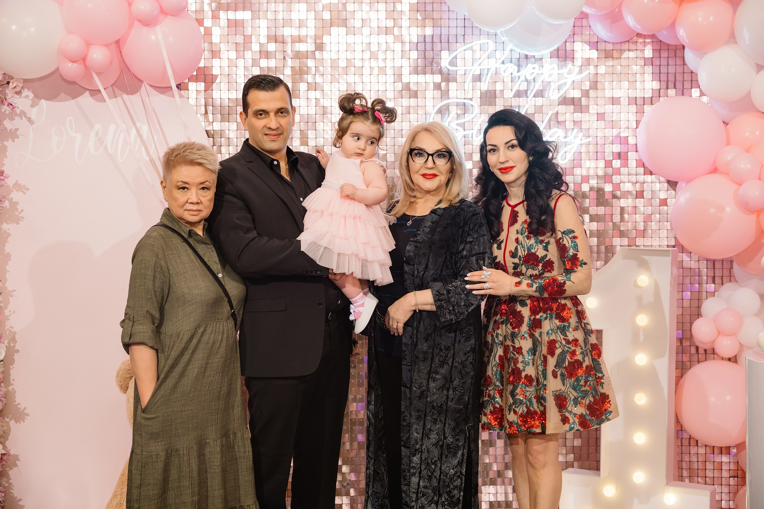 04.13.2025 First birthday. Wedding family event photographer in Chicago Nick Yushevich