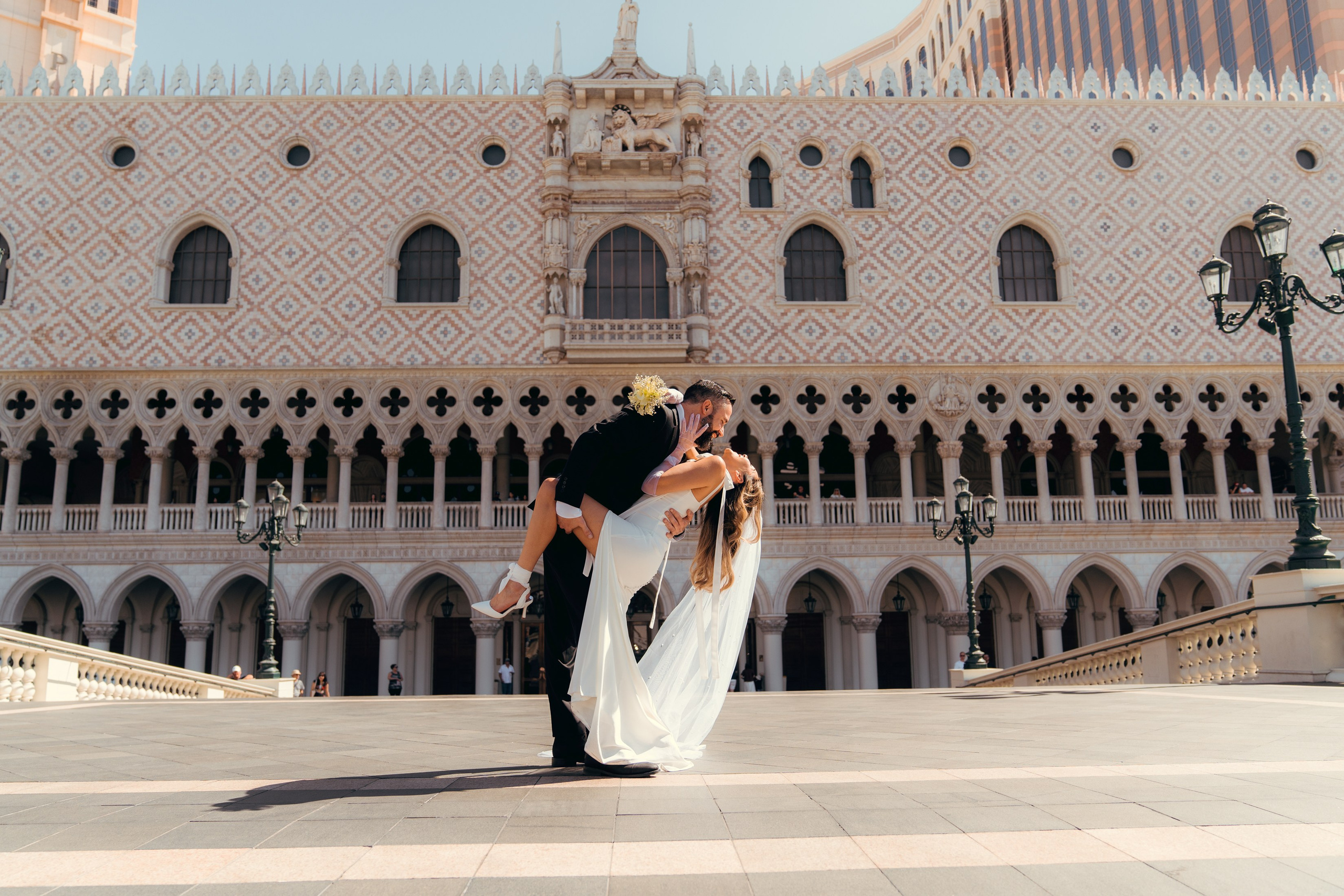 Ryan&Vanessa. 10.6.24. Wedding & elopement photographer Viktoriya Kravtsov. Las Vegas