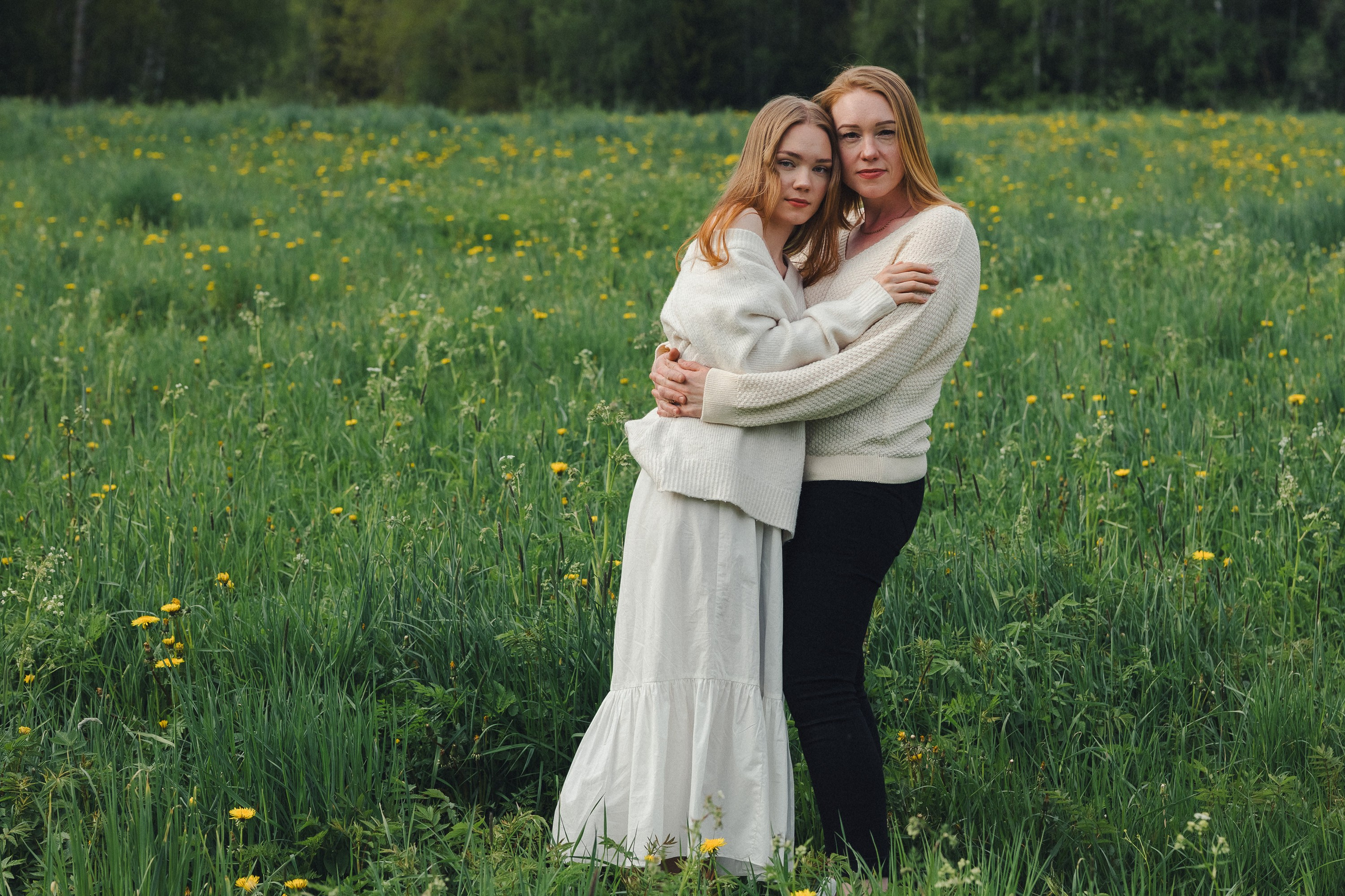 Haluan lahjaksi perhekuvauksen!. Valokuvaaja Lahti, Helsinki Elena Salonen