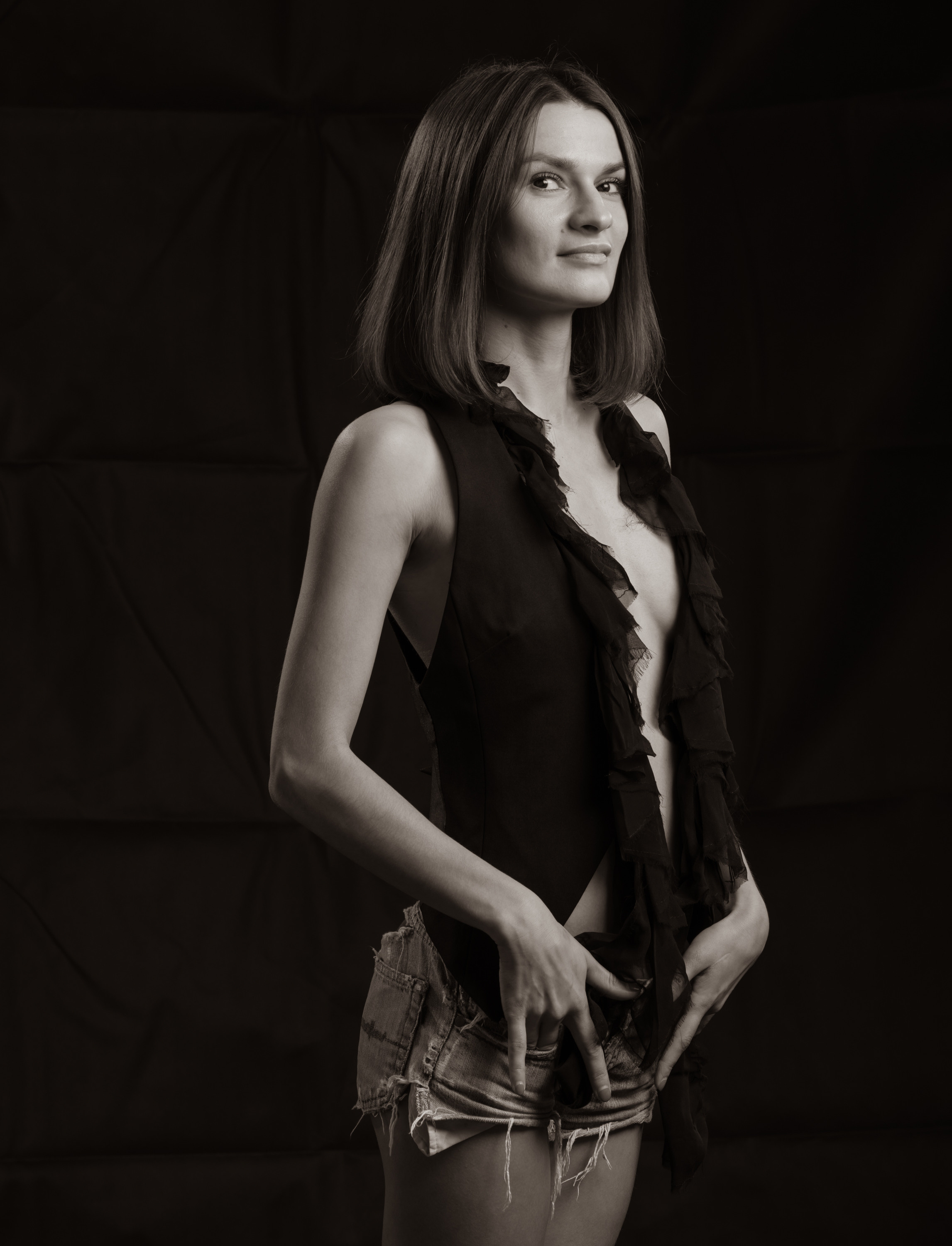 Photoportraits. Professional Artist, teacher of art, Artistic Photographer In Dubai (U