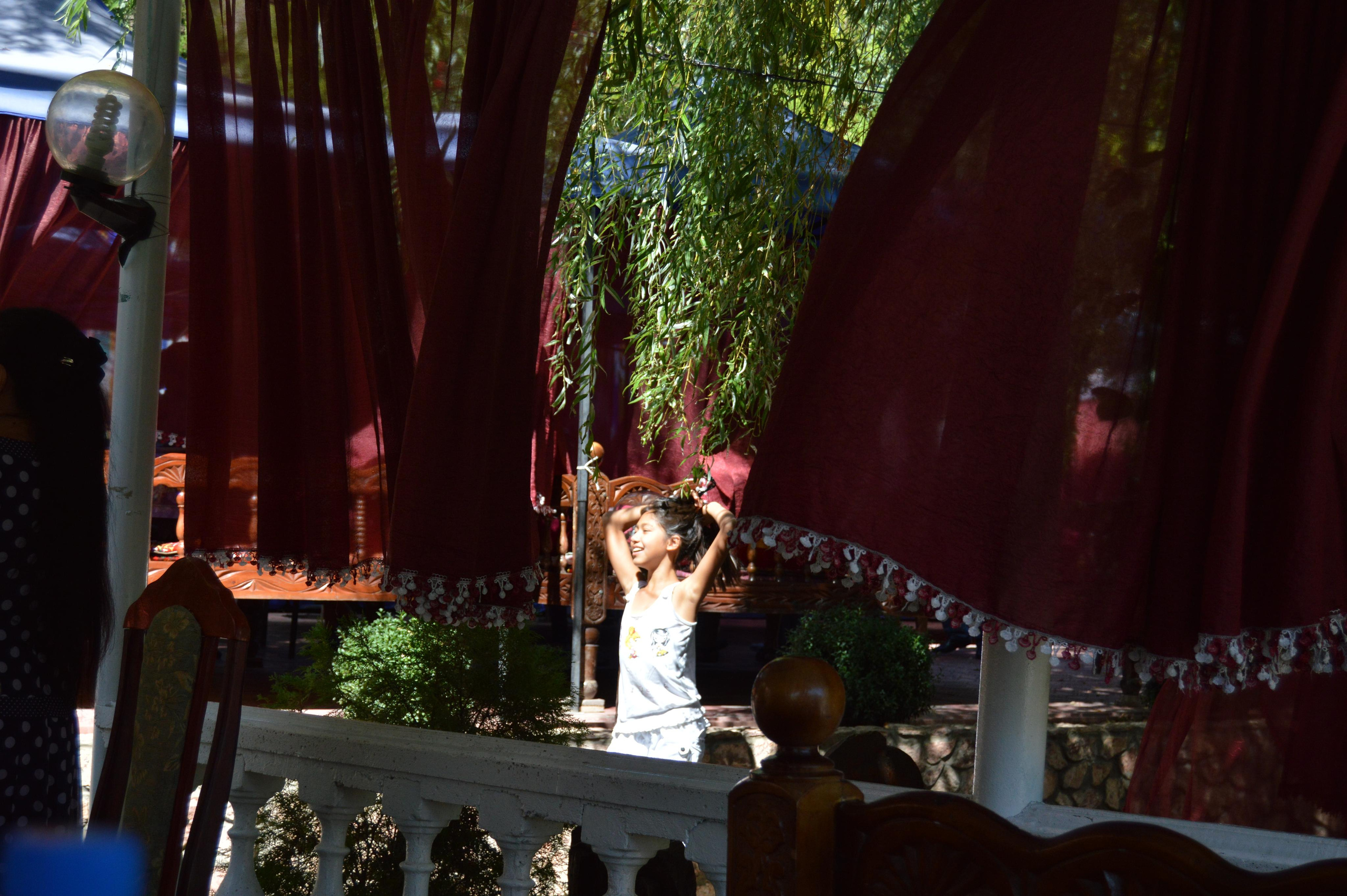 Artistic Photos. Professional Artist, teacher of art, Artistic Photographer In Dubai (U