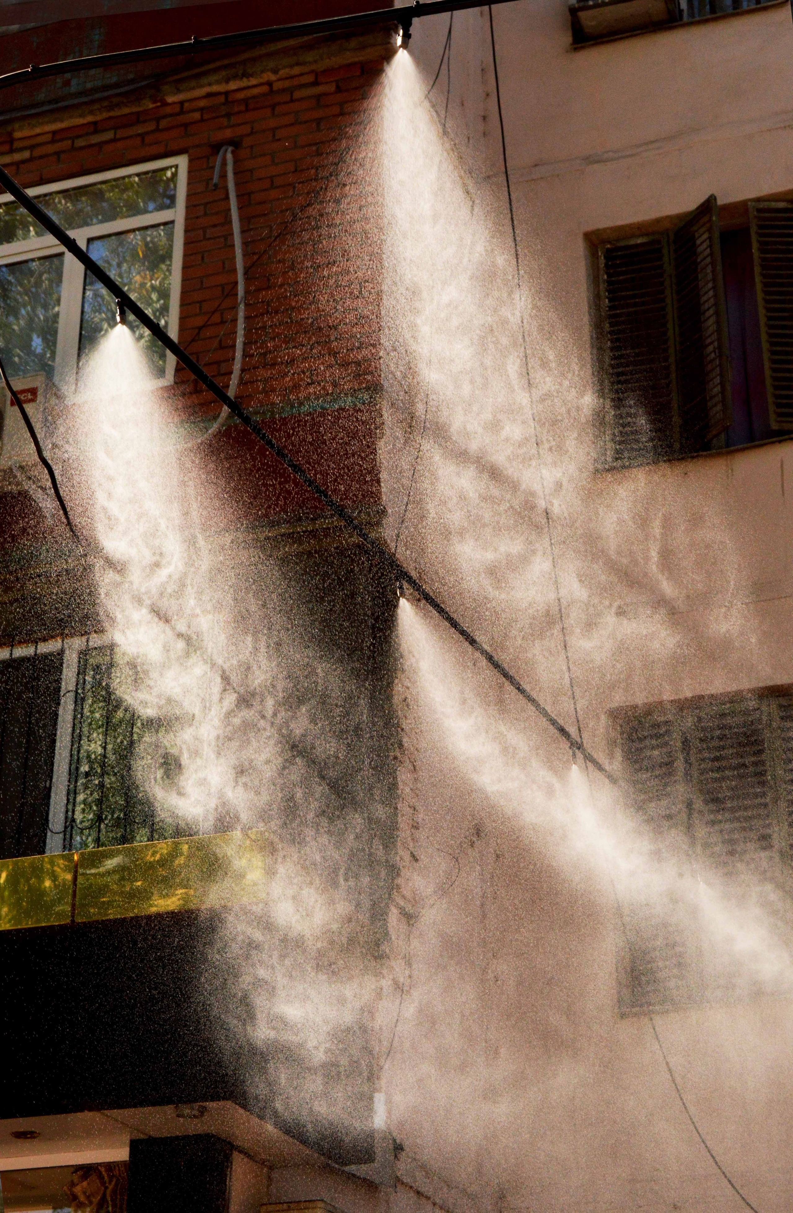 Artistic Photos. Professional Artist, teacher of art, Artistic Photographer In Dubai (U