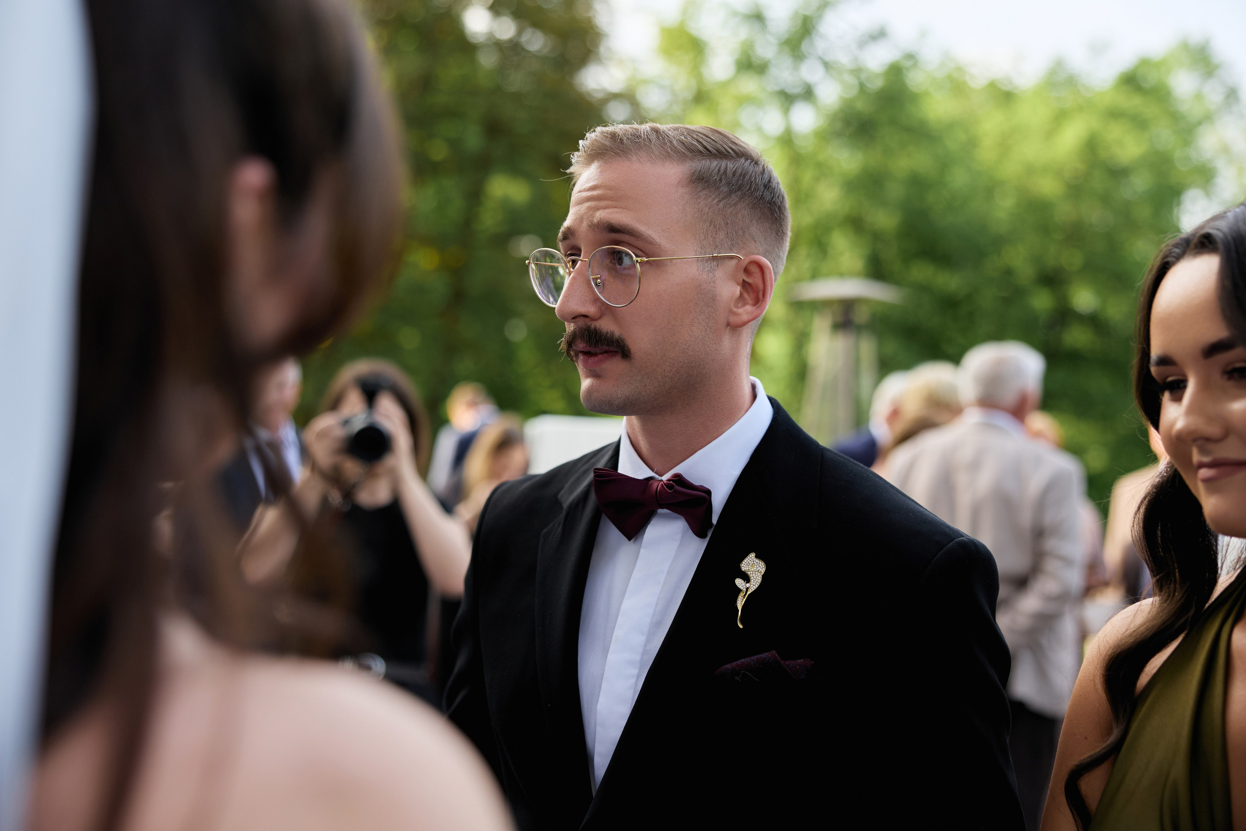 Wiktoria & Kacper. Pałac Goetz. Fotograf ślubny i rodzinny w Krakowie Yana Klymova