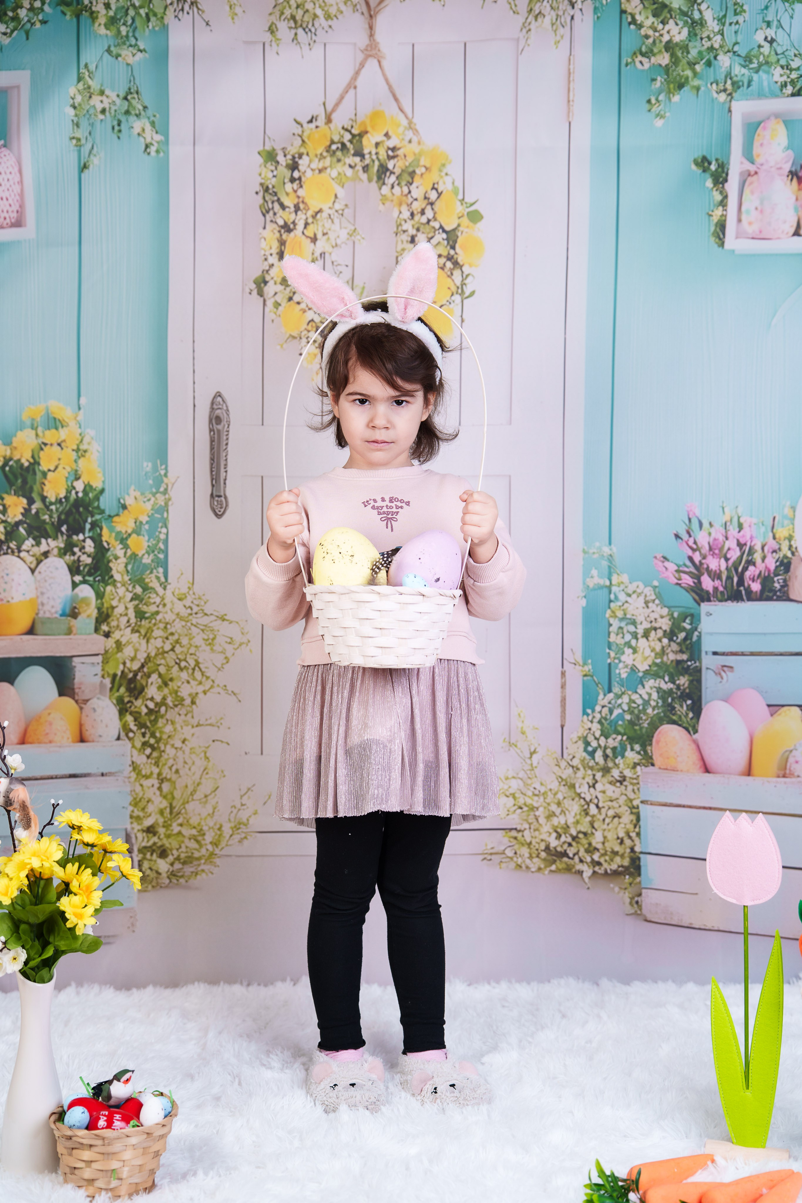 Sedinta foto Paste - Gradinita Miniterra. Liviu Andrei - Fotograf