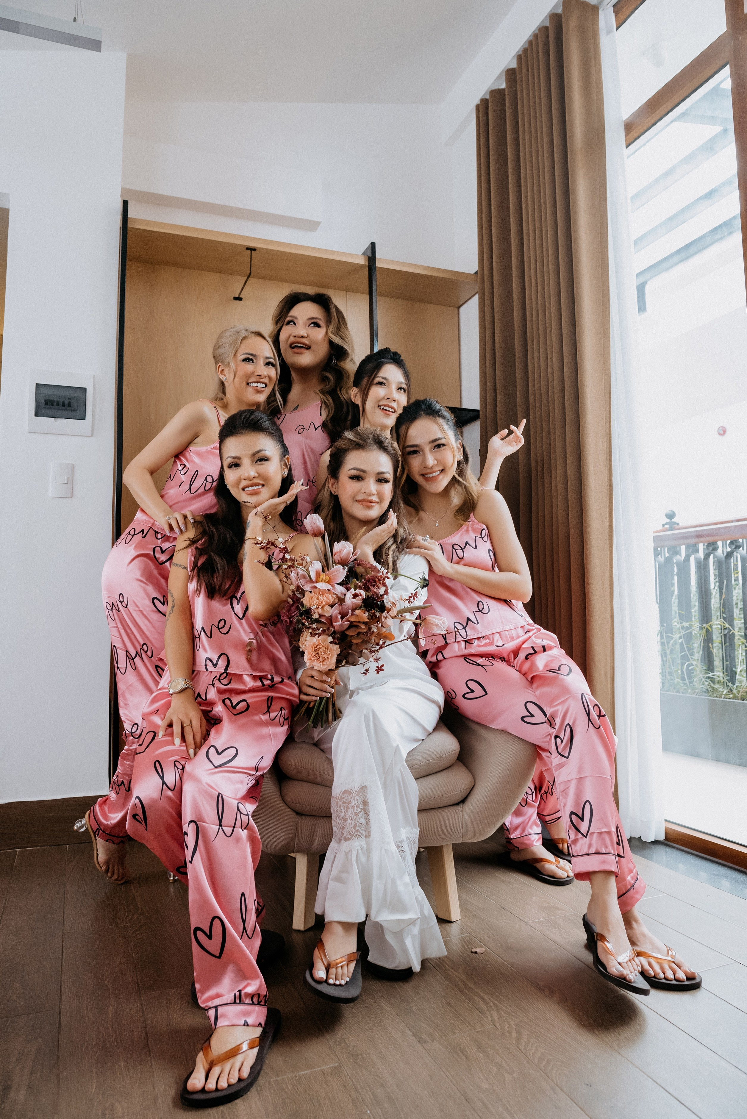 JESSE & MIMI / The Vows. Nhiếp ảnh gia đám cưới hàng đầu tại Thành Phố Hồ Chí Minh