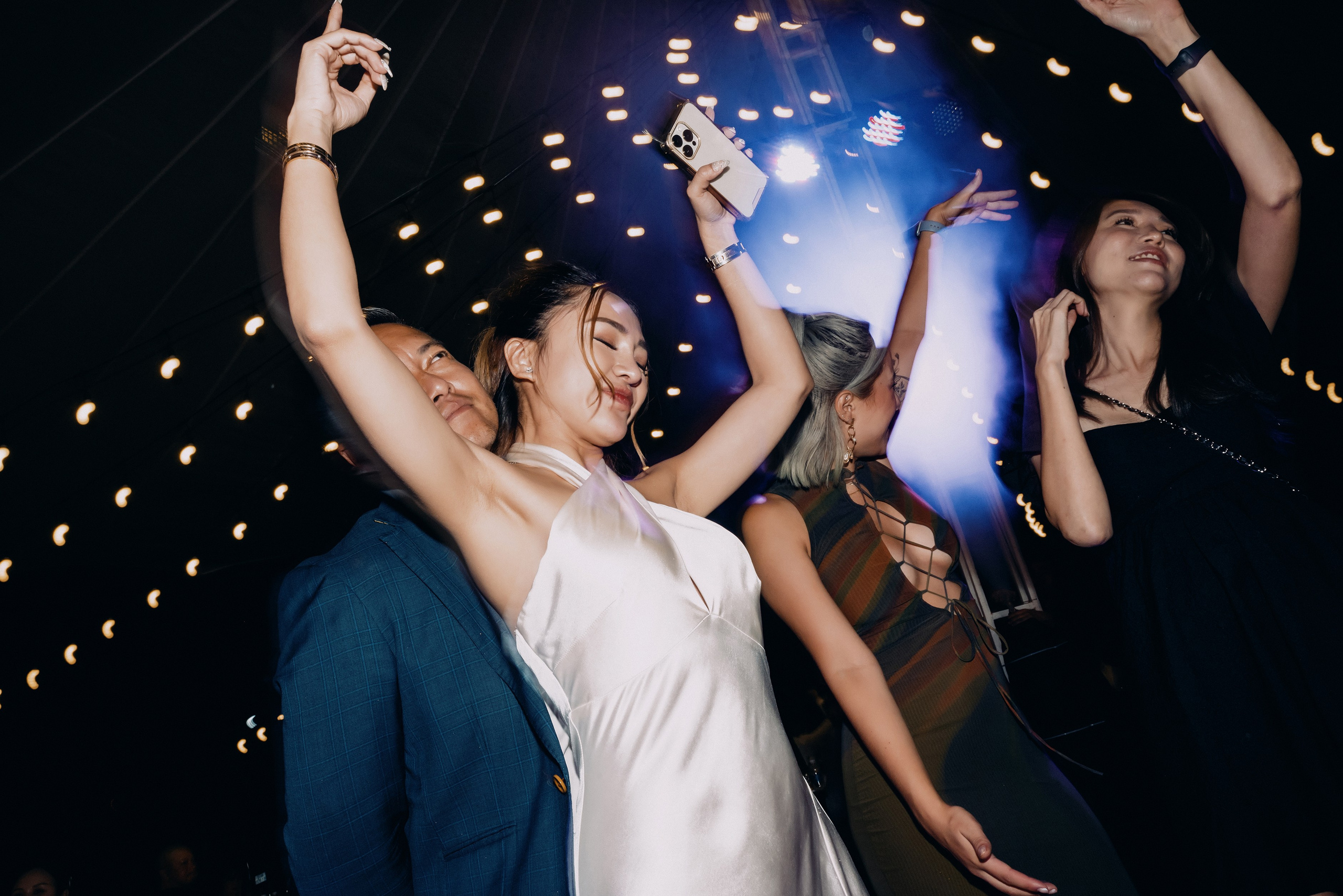 JESSE & MIMI / Destination wedding. Nhiếp ảnh gia đám cưới hàng đầu tại Thành Phố Hồ Chí Minh