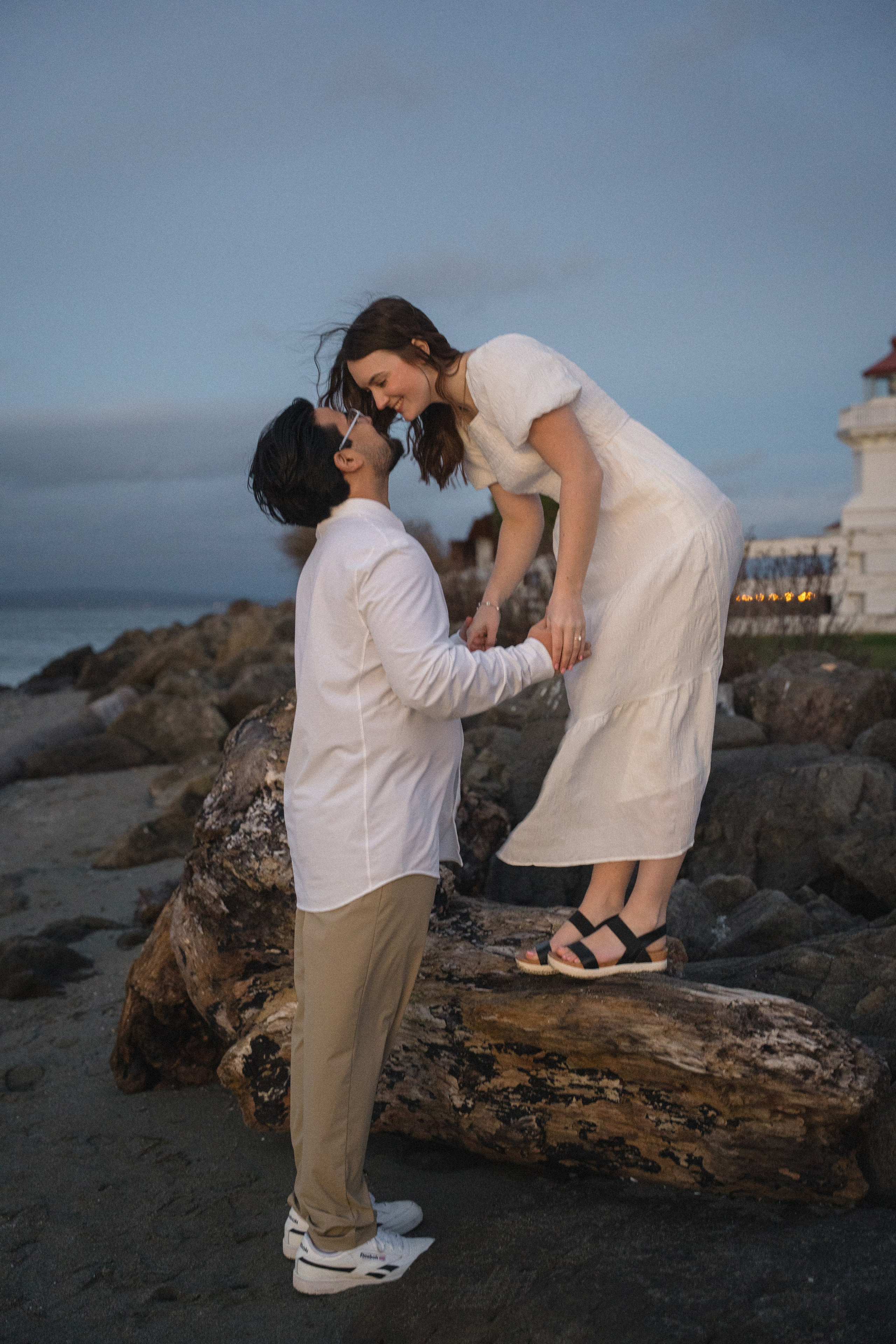 Taya and Moiz. Photographer in Washington Sophia D