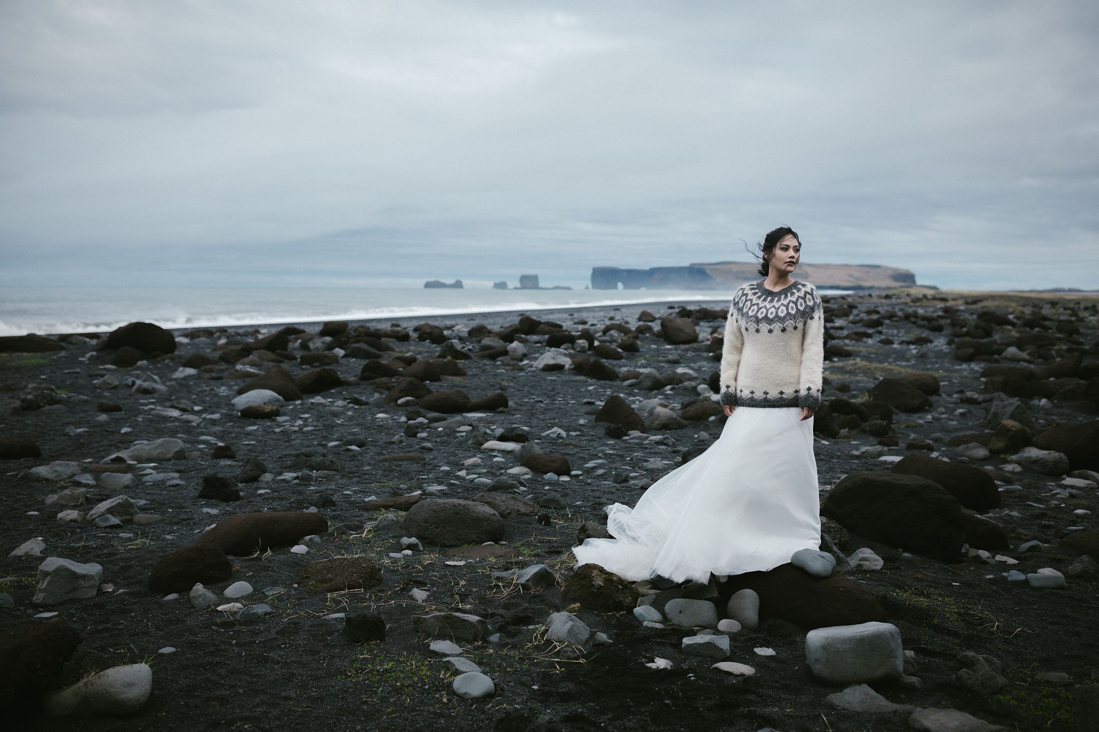 After Wedding Island | Vik, Schwarzer Strand & Skógafoss. Hochzeitsfotograf Bodensee & Allgäu | Liliana Berkut