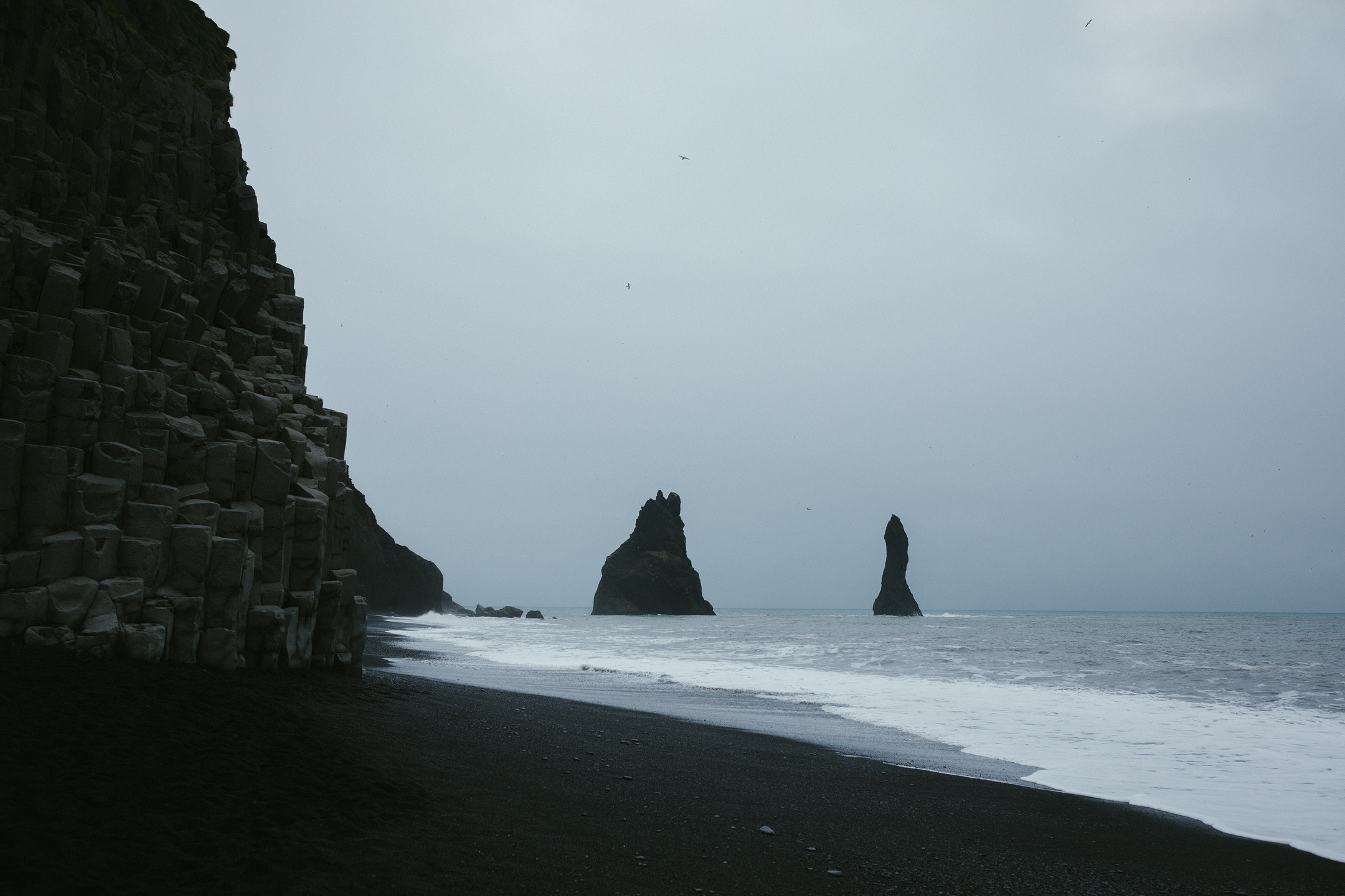 After Wedding Island | Vik, Schwarzer Strand & Skógafoss. Hochzeitsfotograf Bodensee & Allgäu | Liliana Berkut