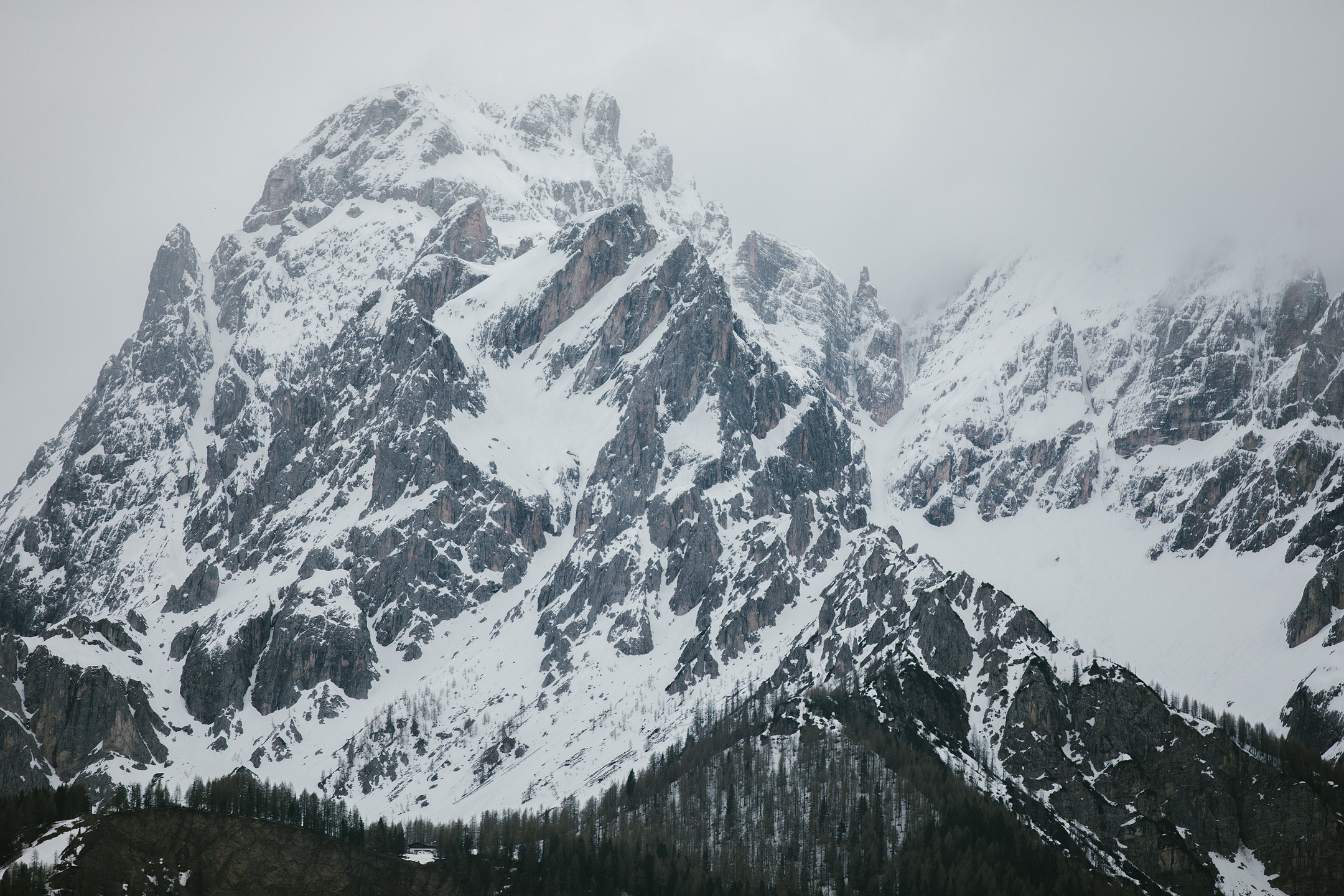 Hochzeitsfotografie Dolomiten | After Wedding Pragser Wildsee. Hochzeitsfotograf Bodensee & Allgäu | Liliana Berkut