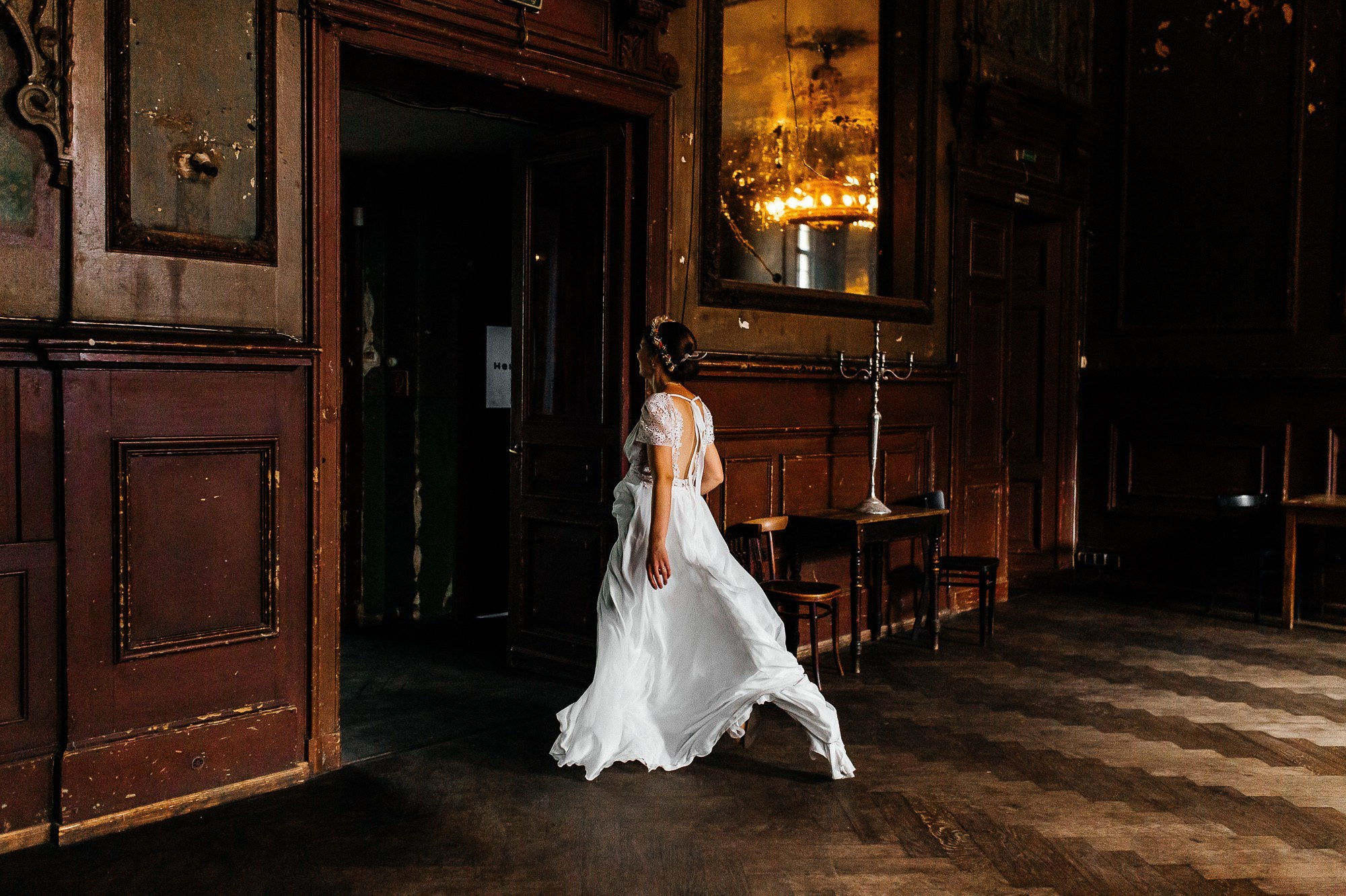 Magische Momente im Clärchens Ballhaus. Hochzeitsfotografie in Berlin Nataliia Schütze