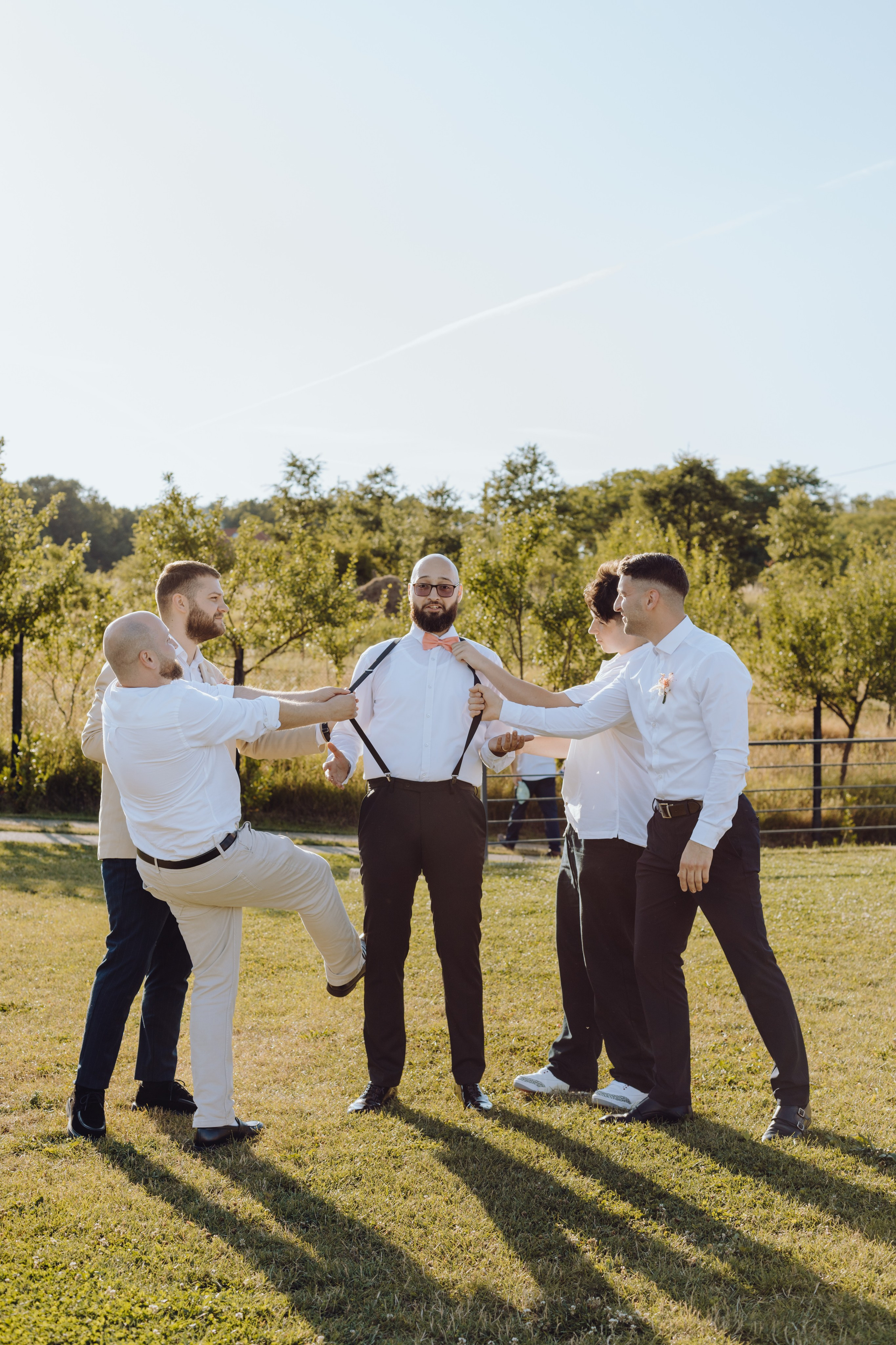 Moise & Delia. Wedding & couple photographer from Romania Rut Vetan