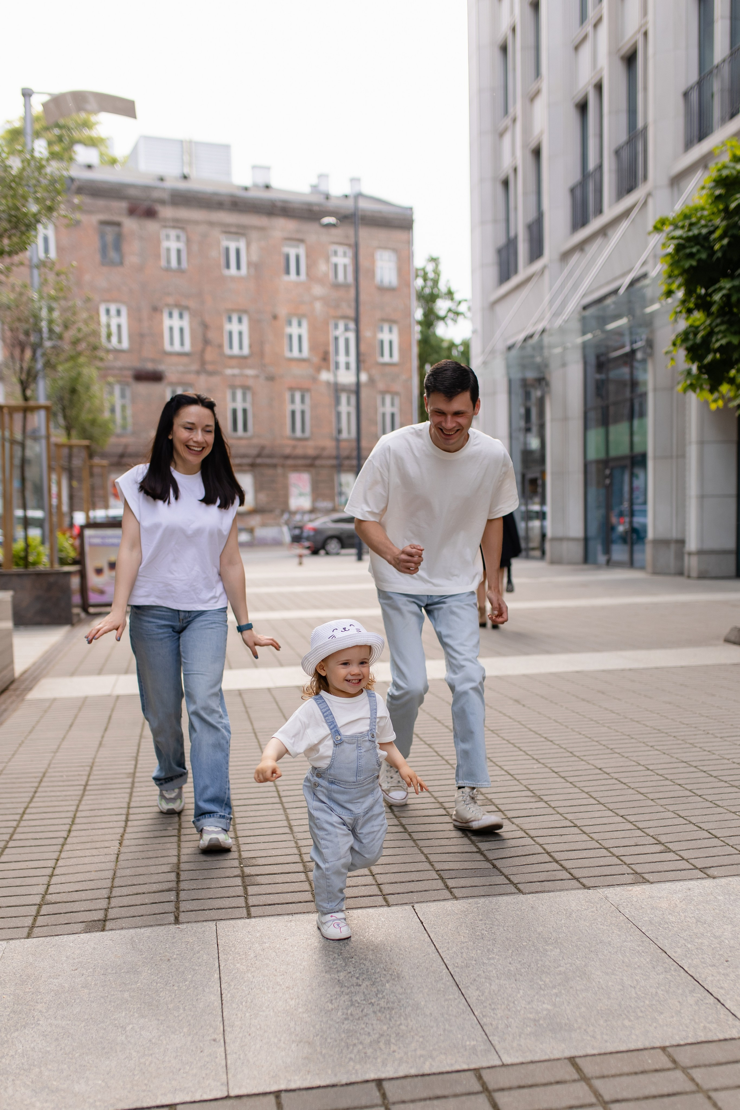 Денис+Настя+Єва. Весільний, сімейний фотограф Варшава