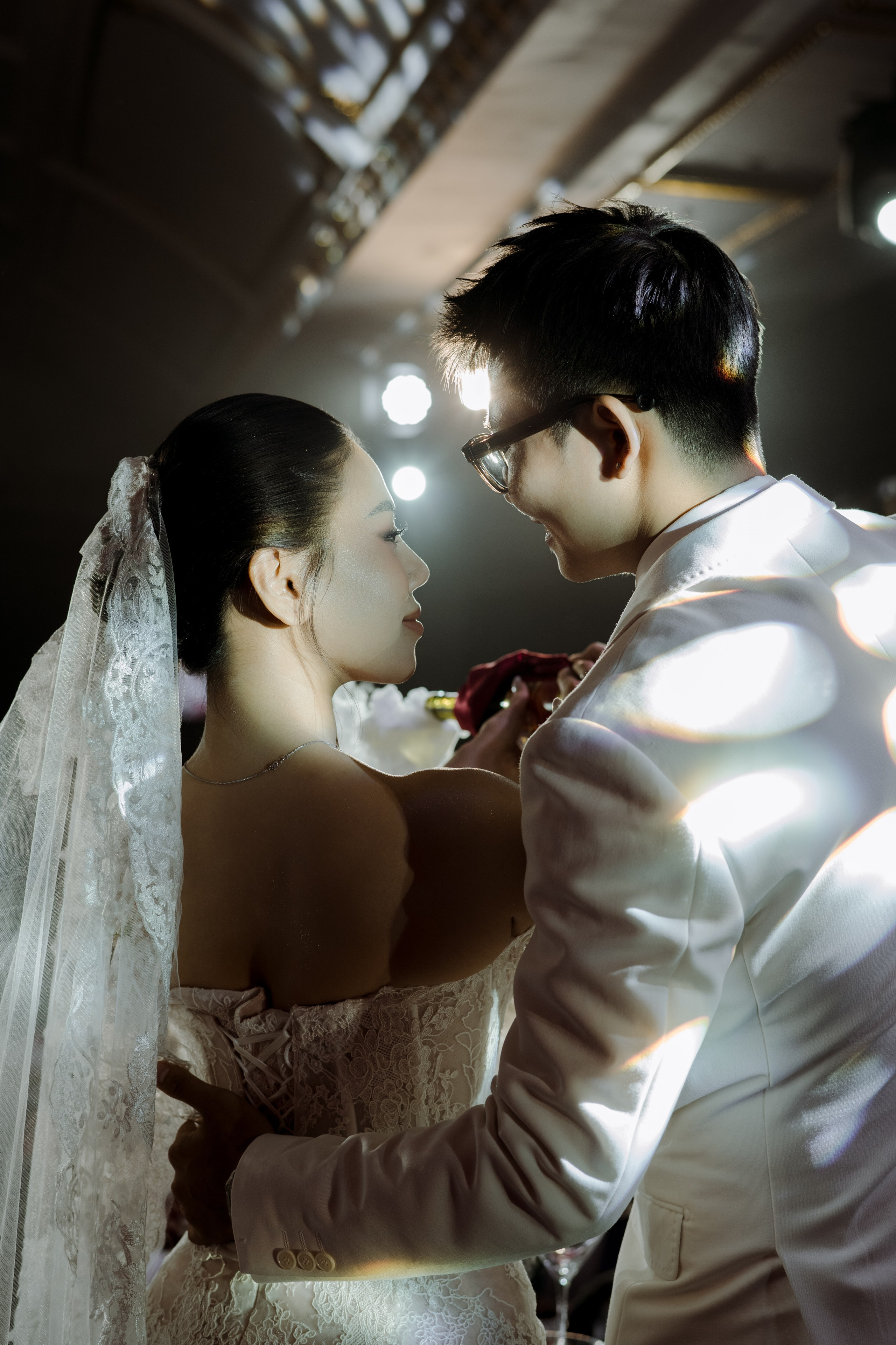 Man + Thu | Photojournalism. BenColor Studio