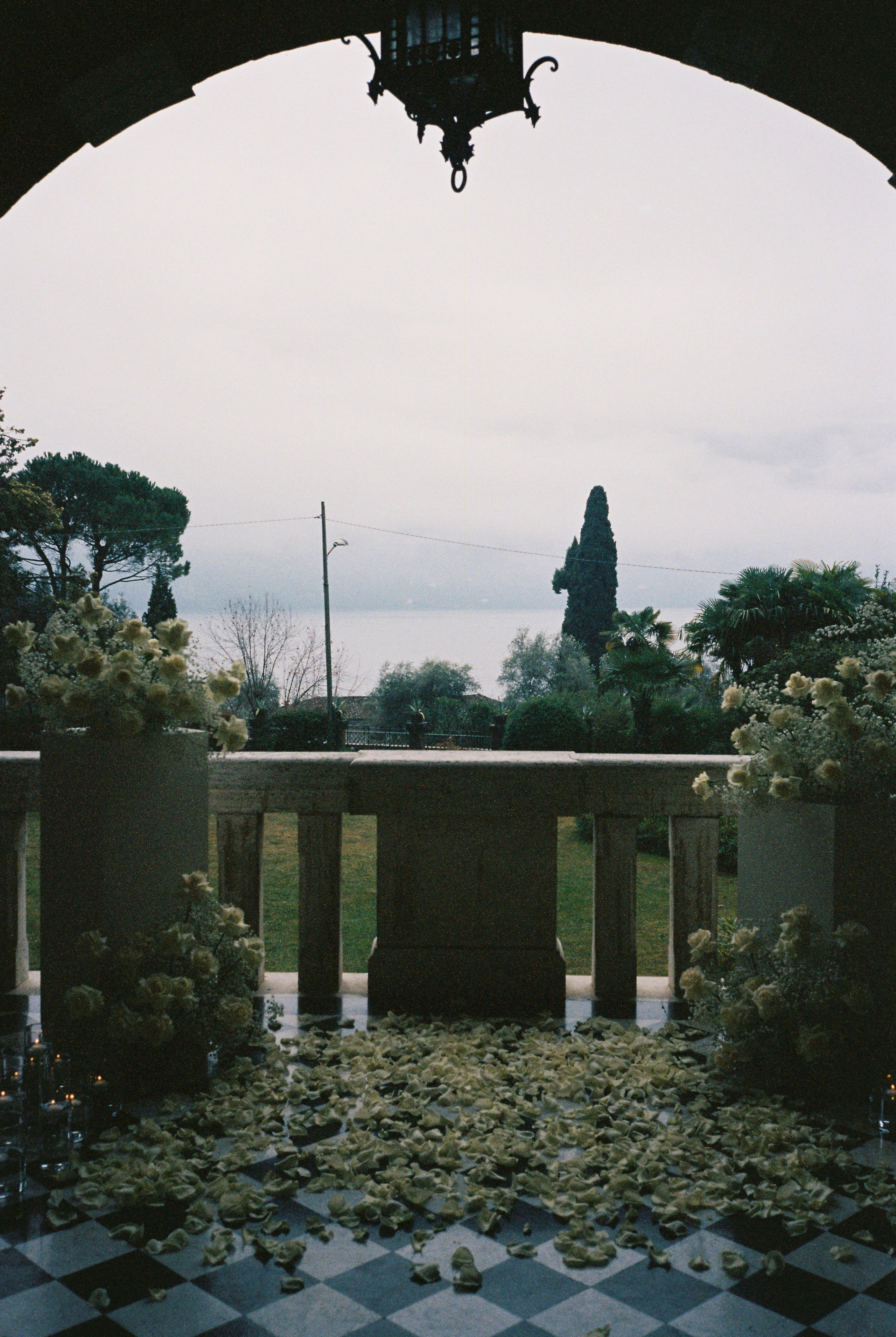 Proposal in Como | Romantic Lake Como Proposal Photoshoot. Wedding photographer in Italy